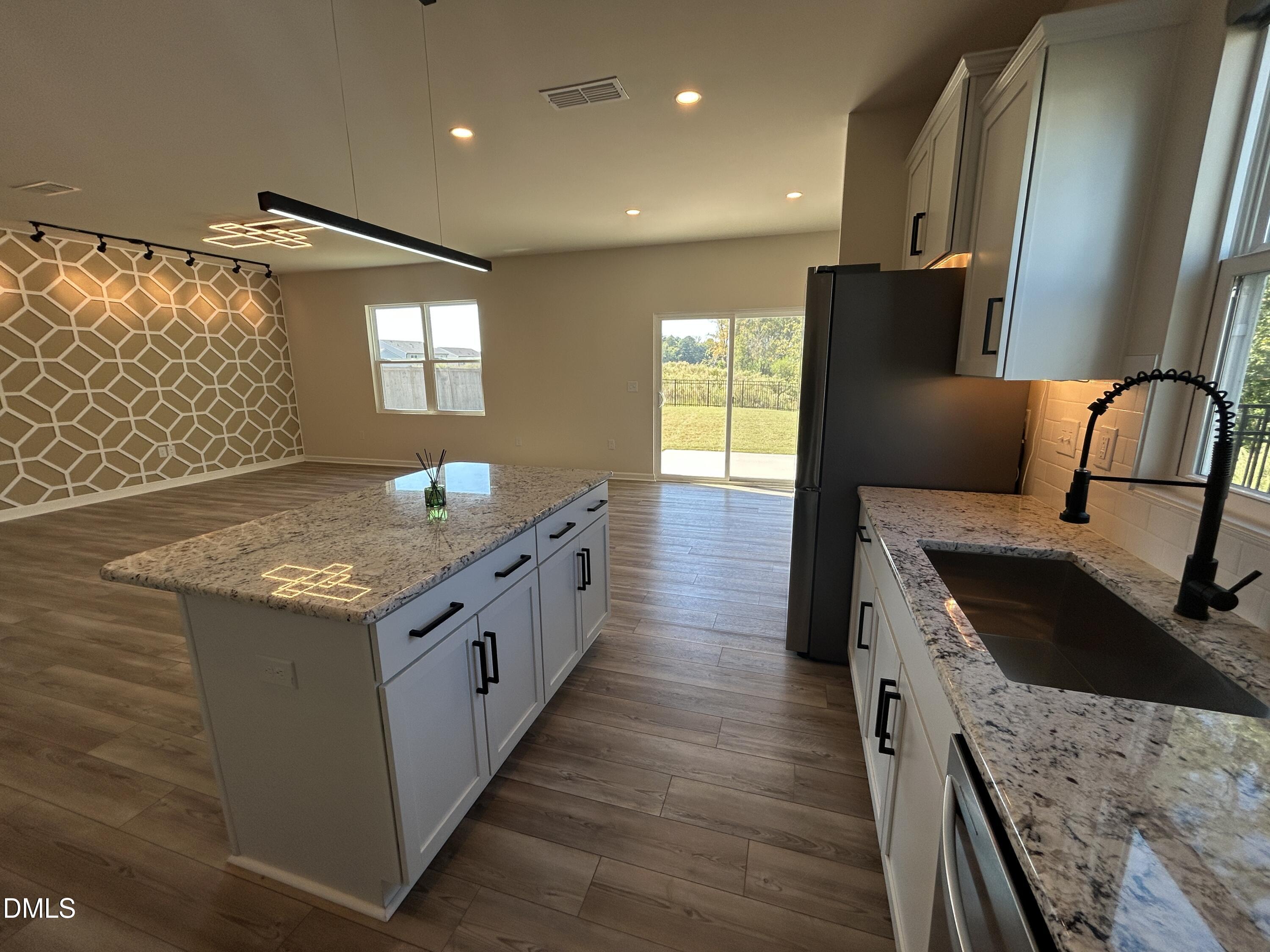 1717 Arapahoe Ridge Drive Property Photo 8