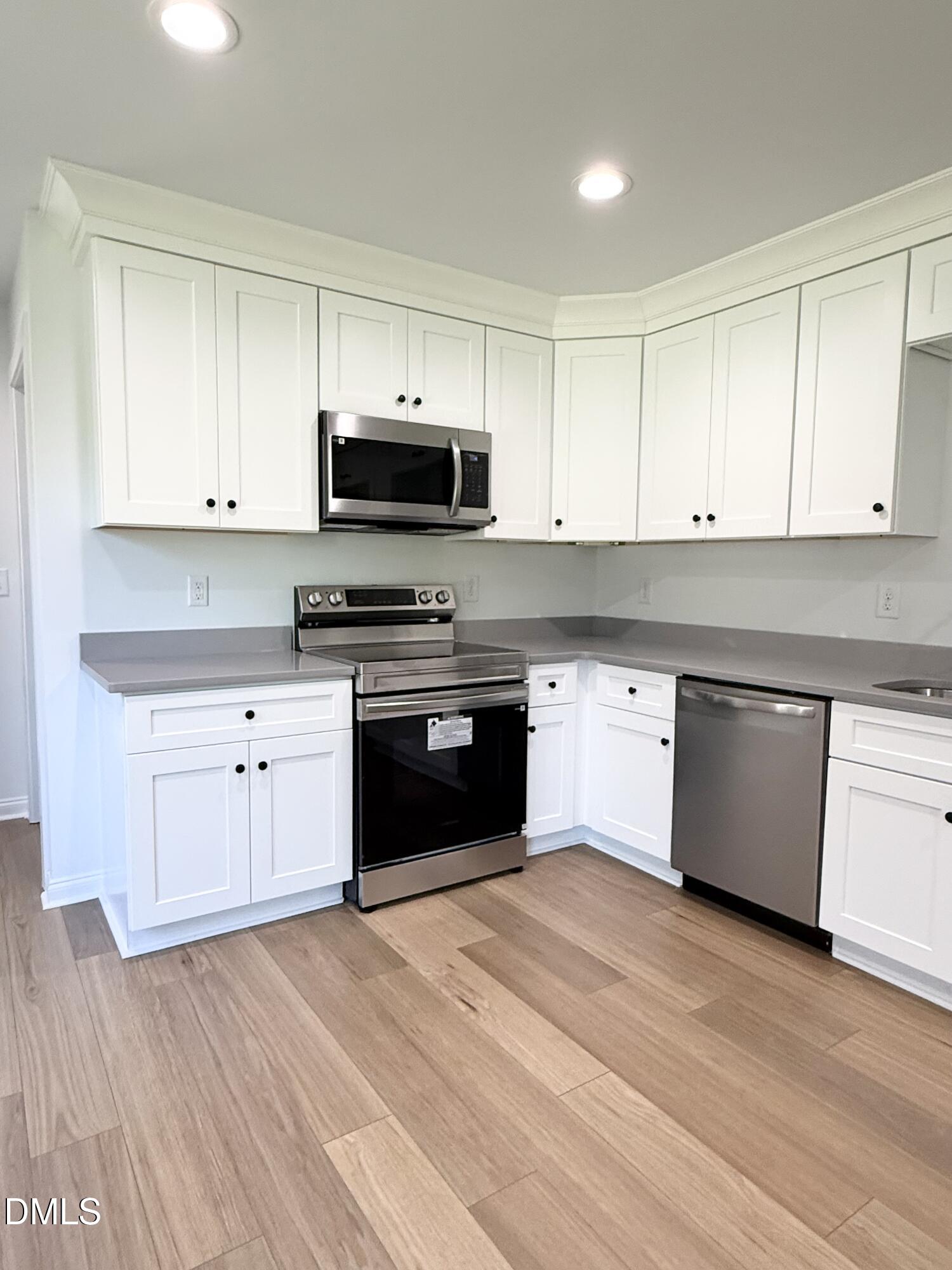520 Crump Street Property Photo 14