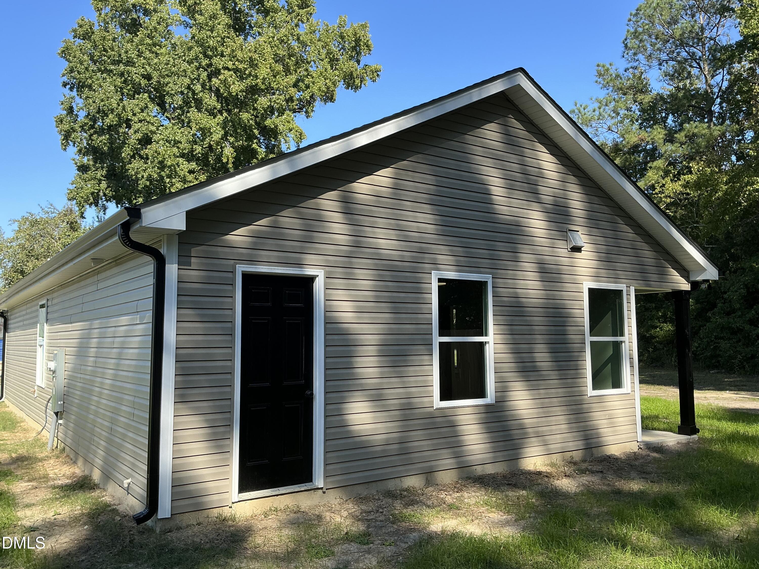 520 Crump Street Property Photo 35