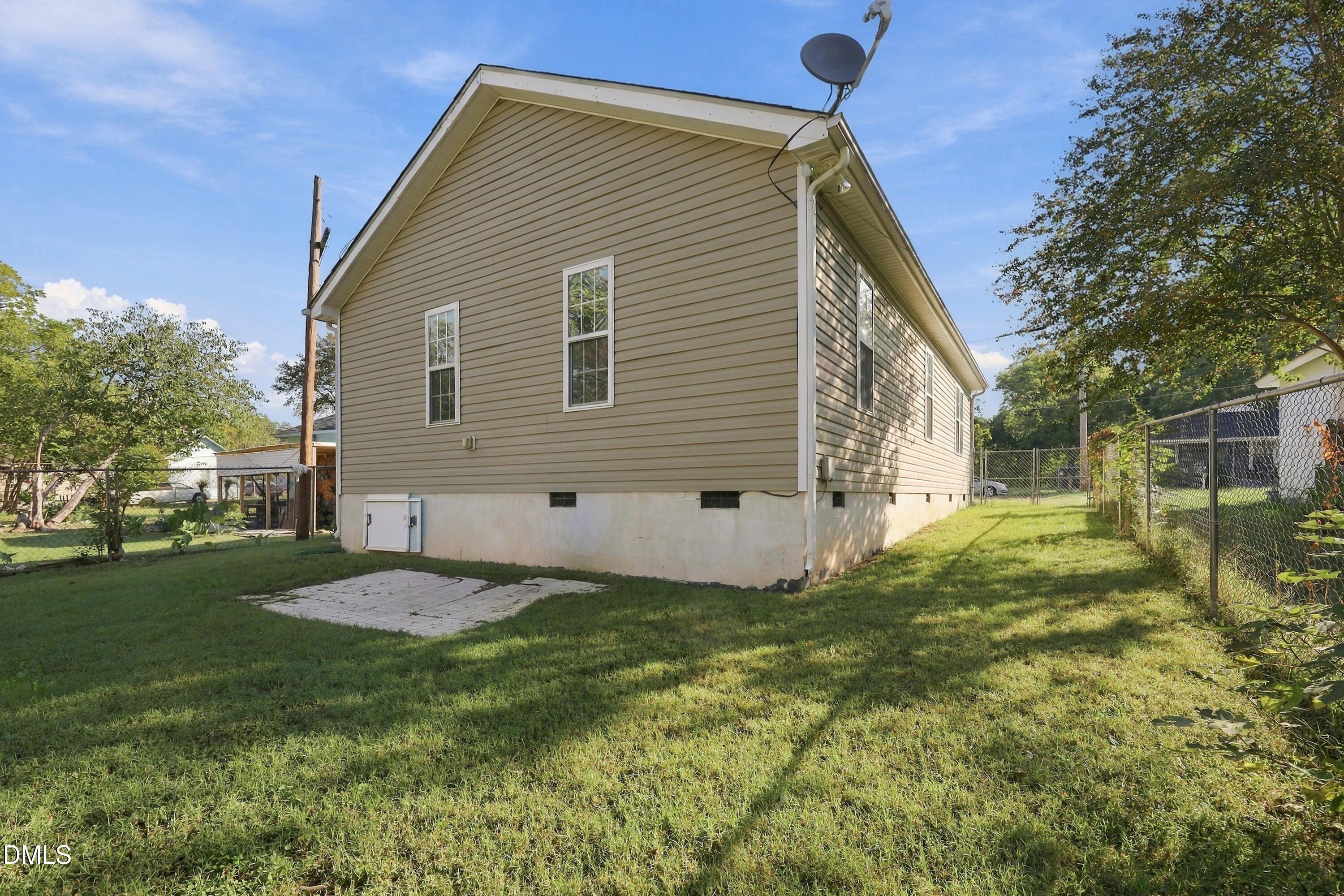 1616 Thompson Street Property Photo 43