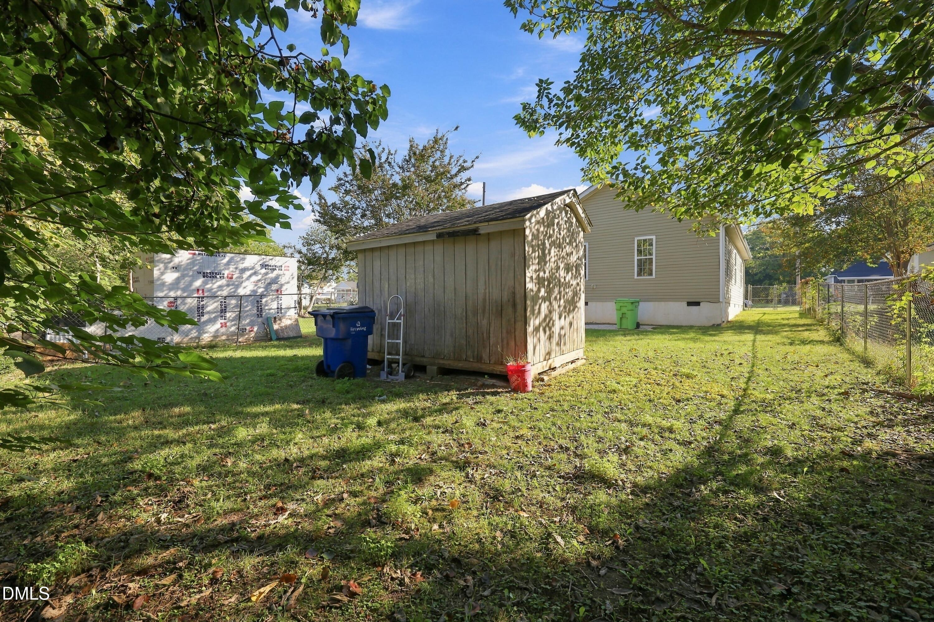 1616 Thompson Street Property Photo 44