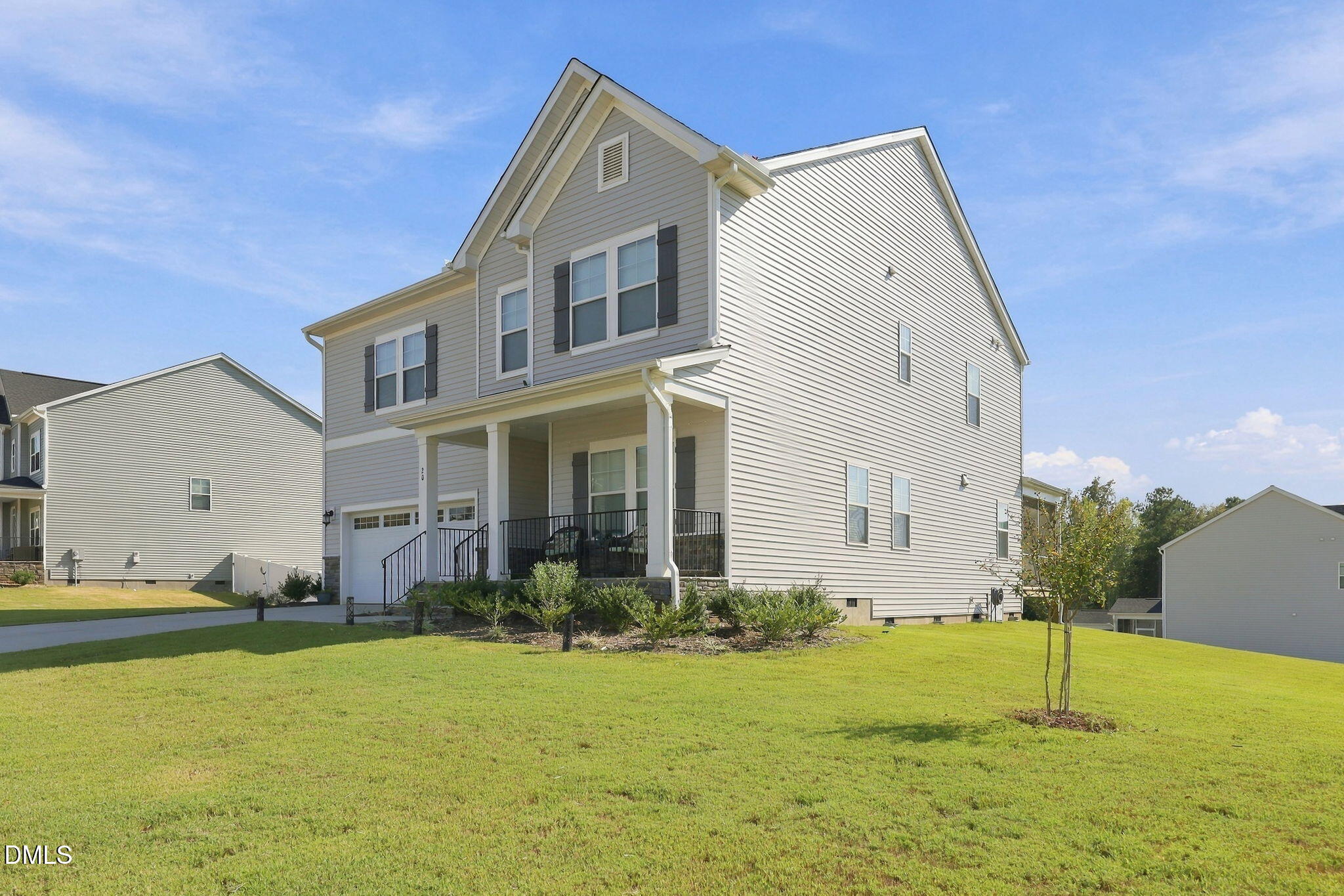 20 E Fountainhead Lane Property Photo 4
