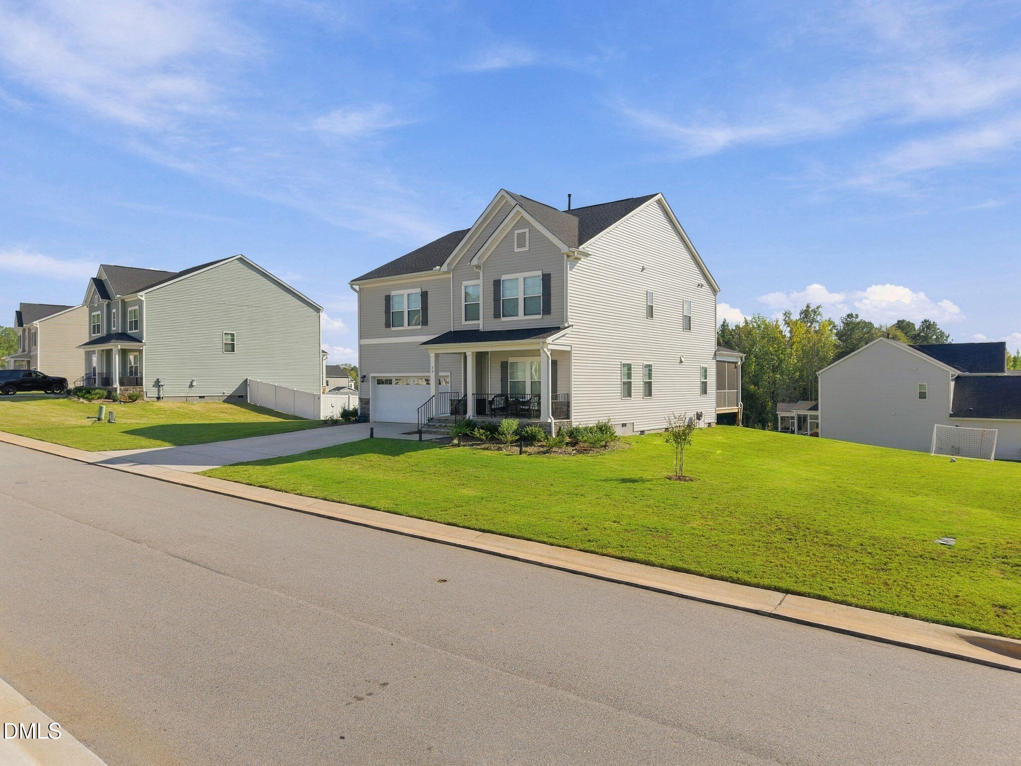 20 E Fountainhead Lane Property Photo 5