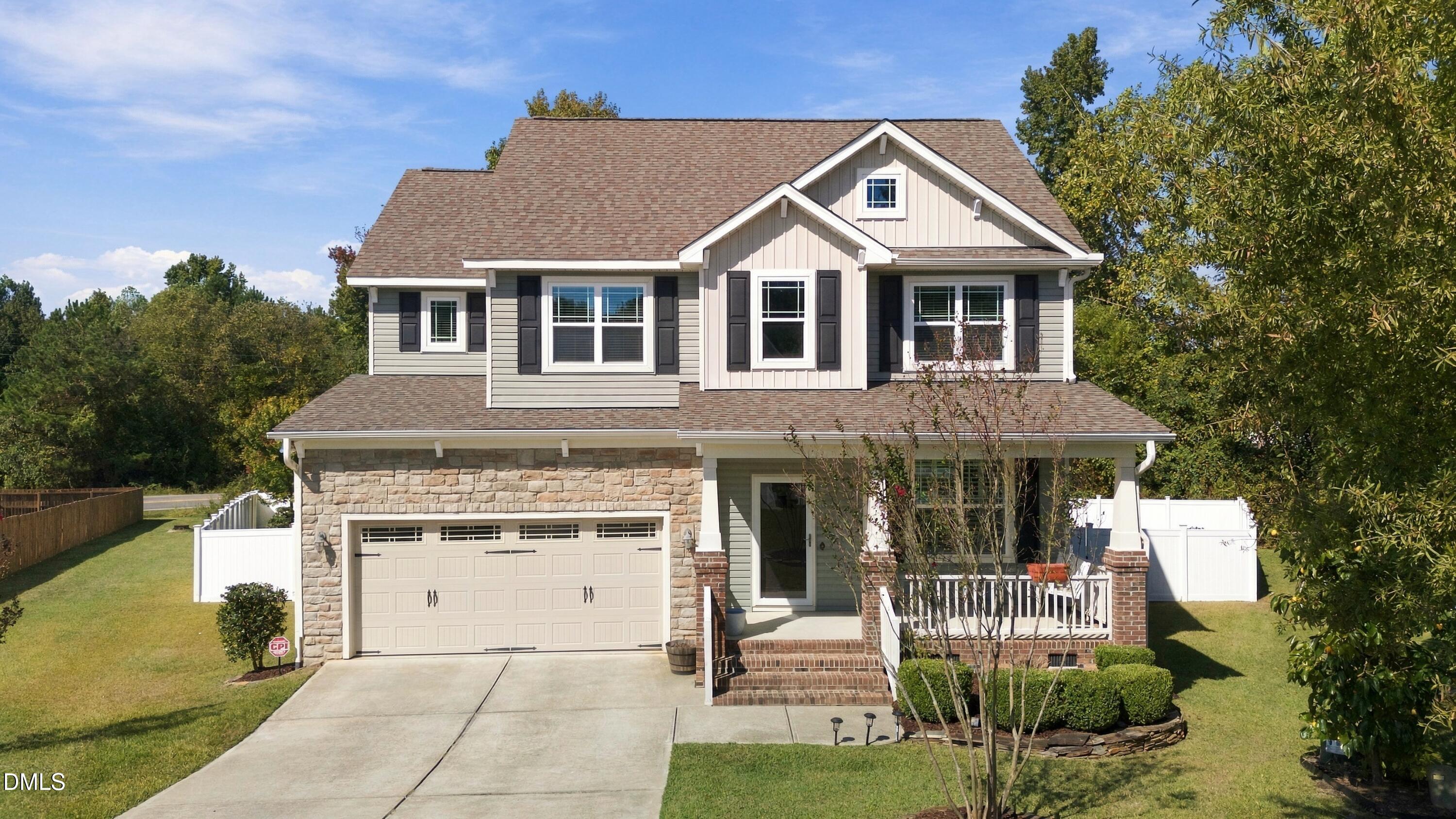 113 Thimble Way Property Photo 1