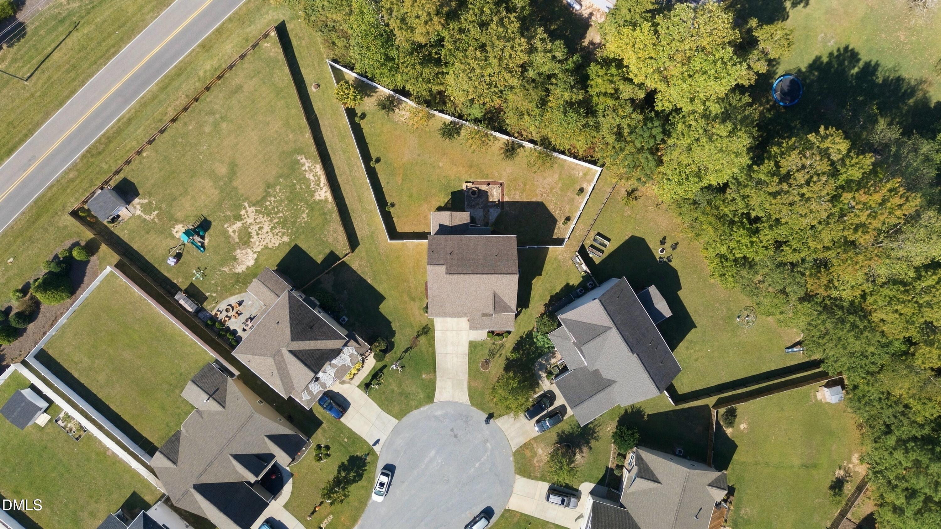 113 Thimble Way Property Photo 8