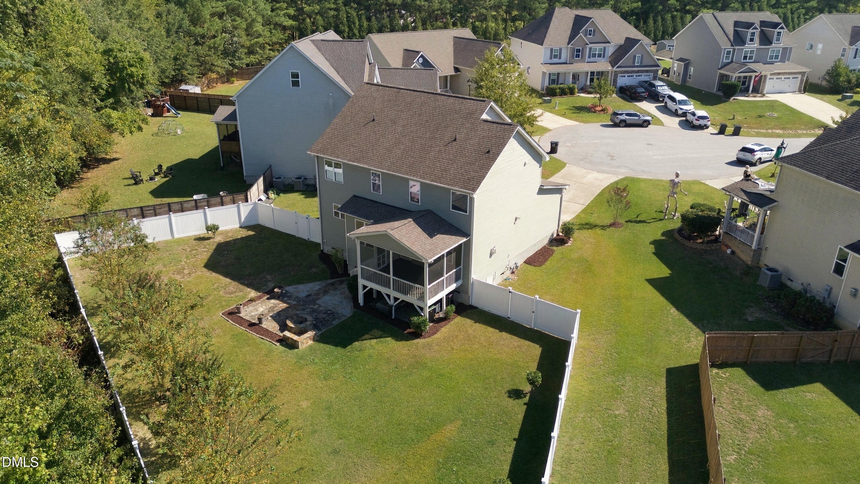 113 Thimble Way Property Photo 10