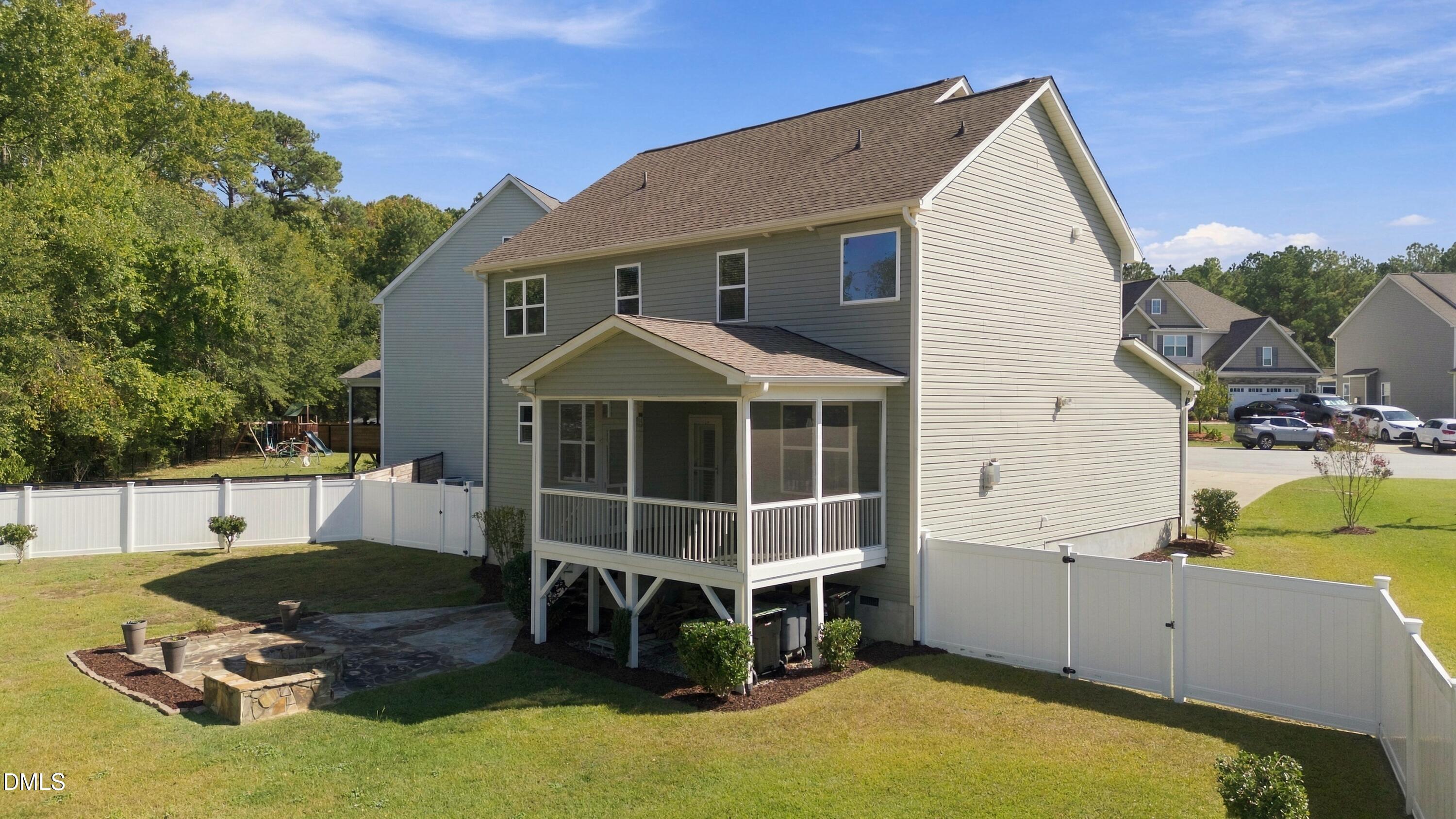 113 Thimble Way Property Photo 11