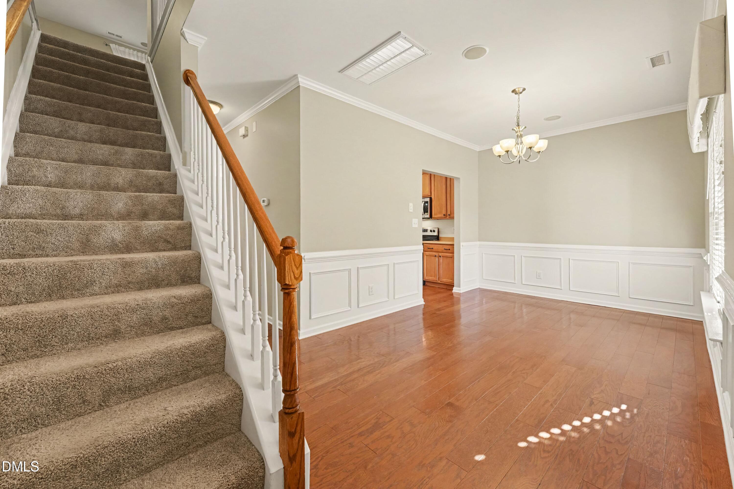 2600 Taton Court Property Photo 6