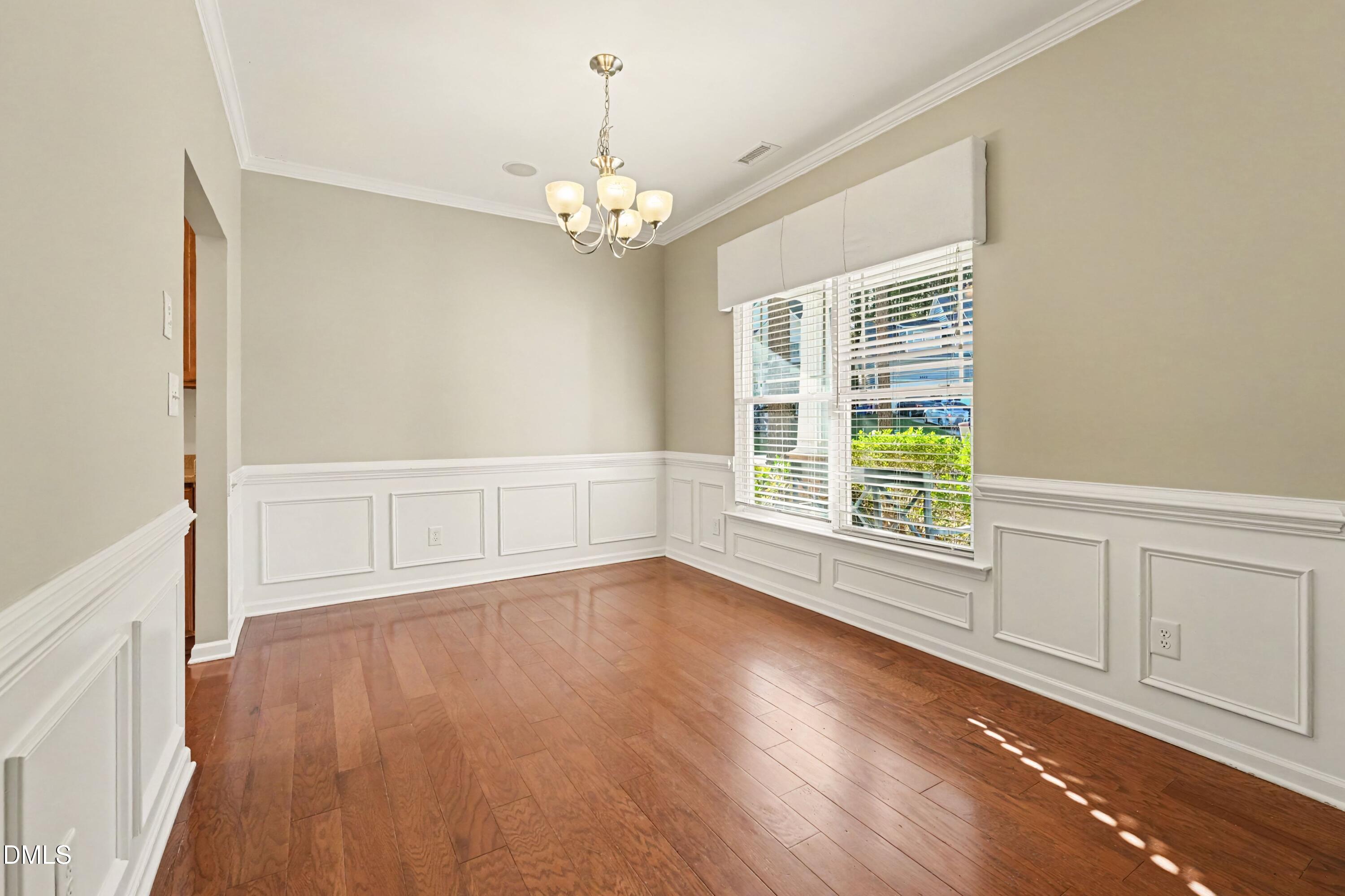 2600 Taton Court Property Photo 10