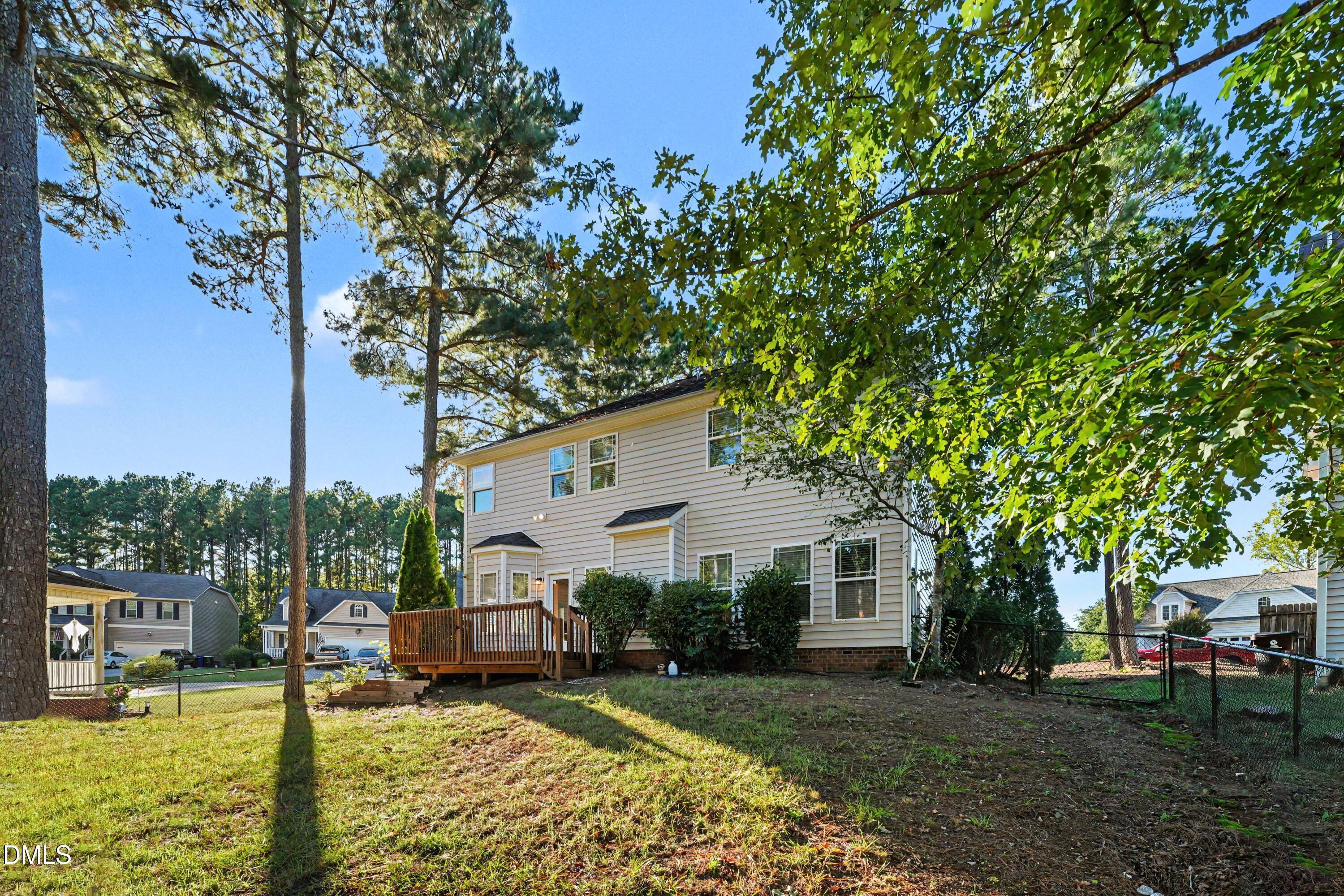 2600 Taton Court Property Photo 32