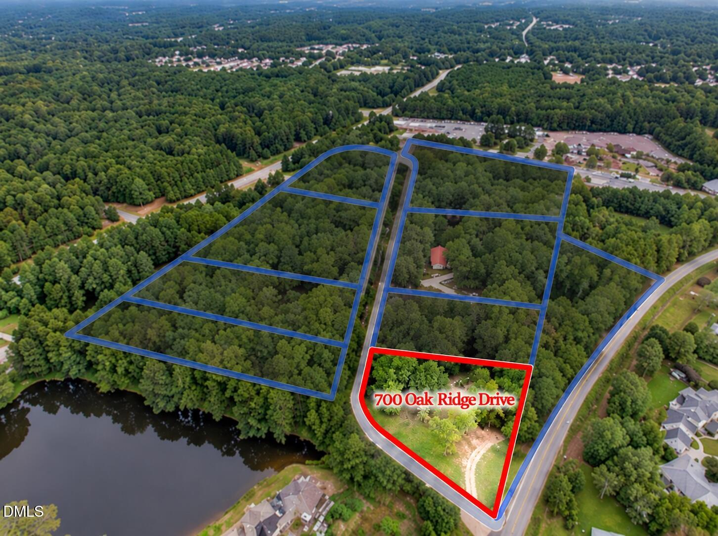 700 Oak Ridge Drive Property Photo 1