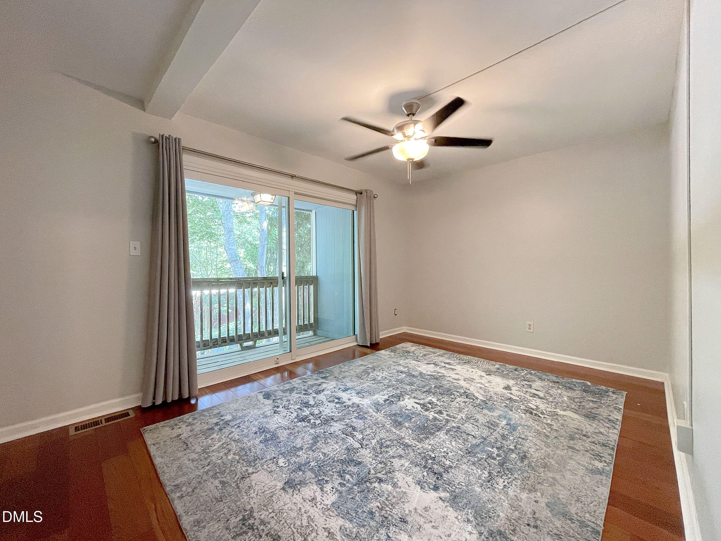7040 Longstreet Drive Property Photo 18