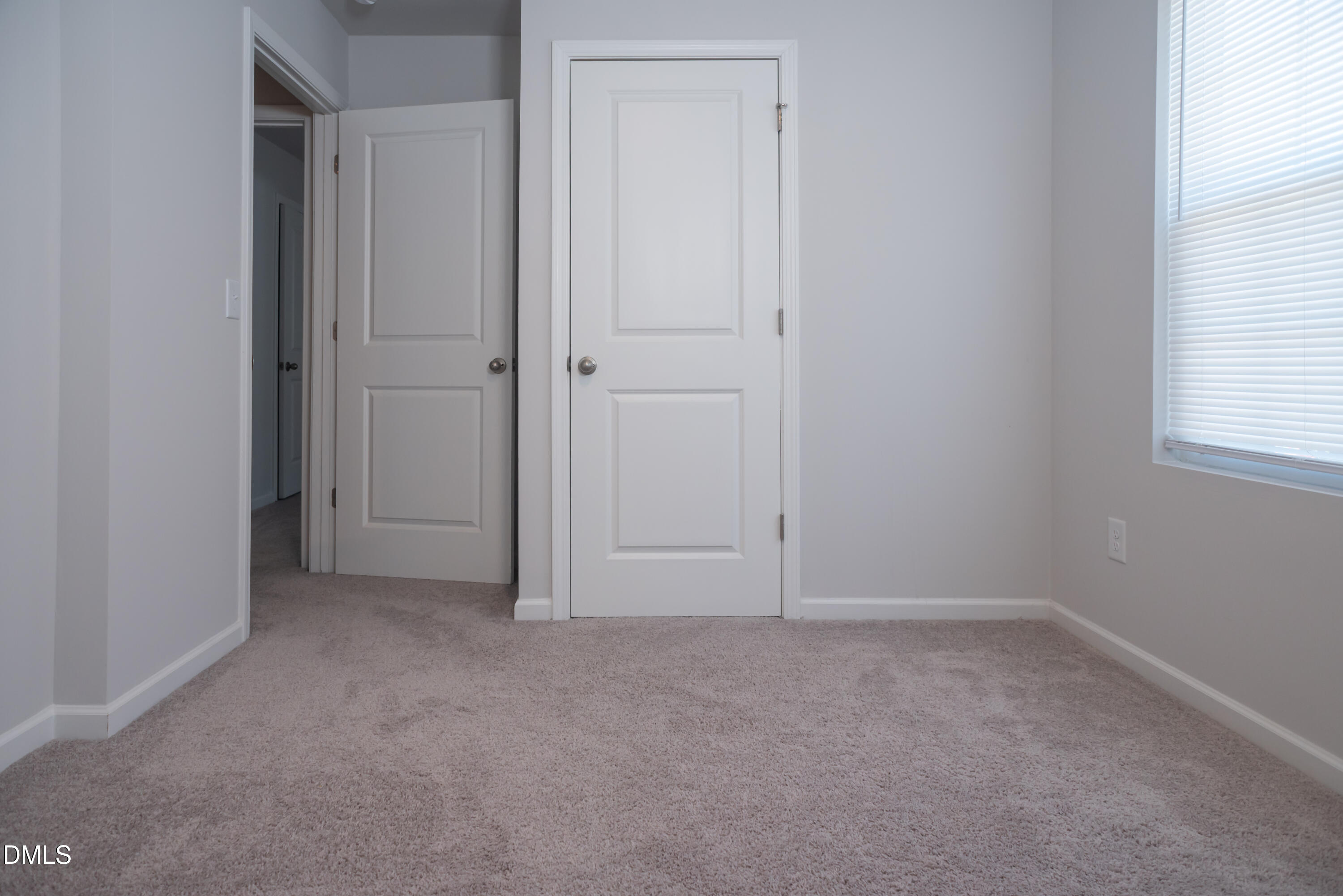44 Edgemont Avenue Property Photo 23