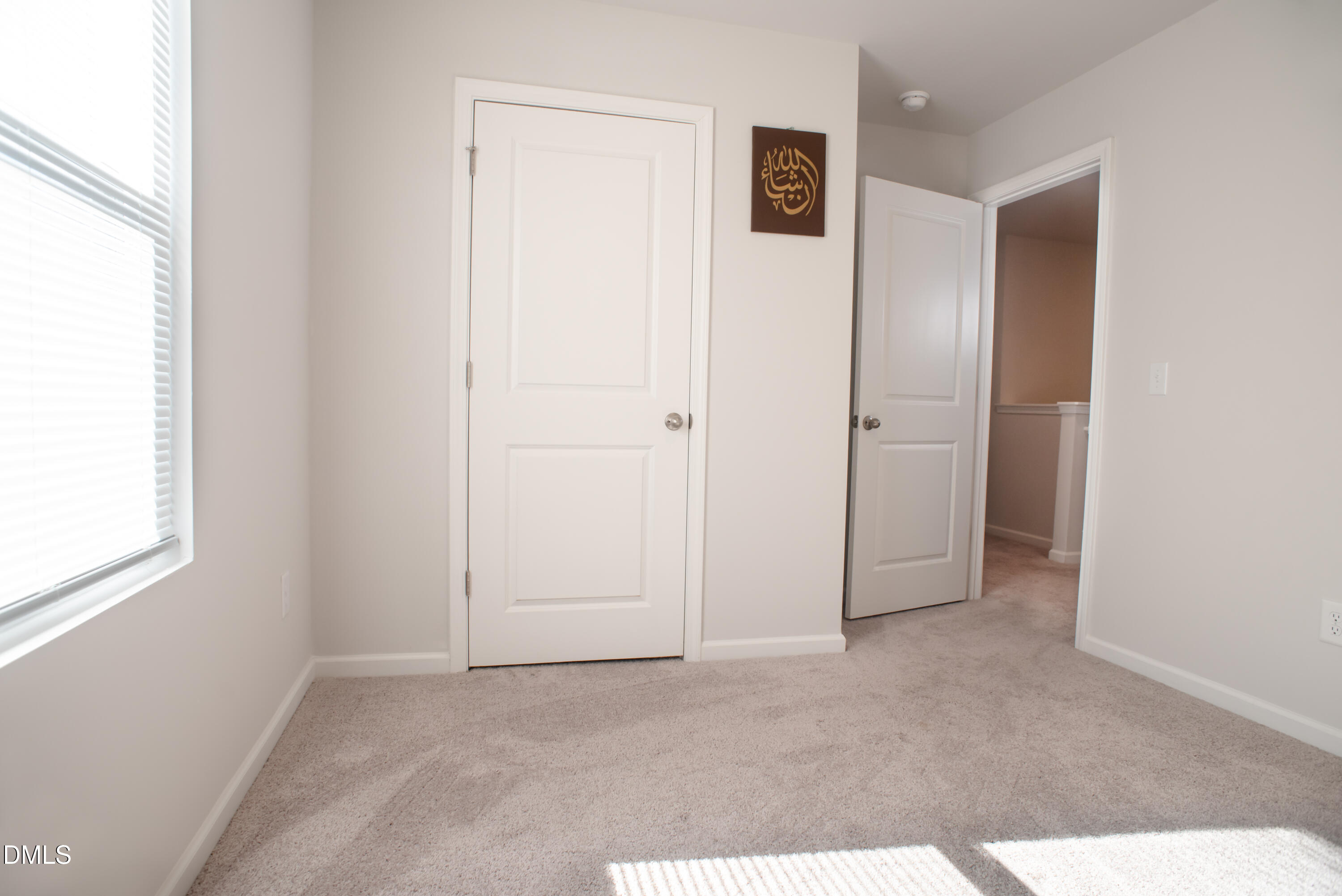 44 Edgemont Avenue Property Photo 28