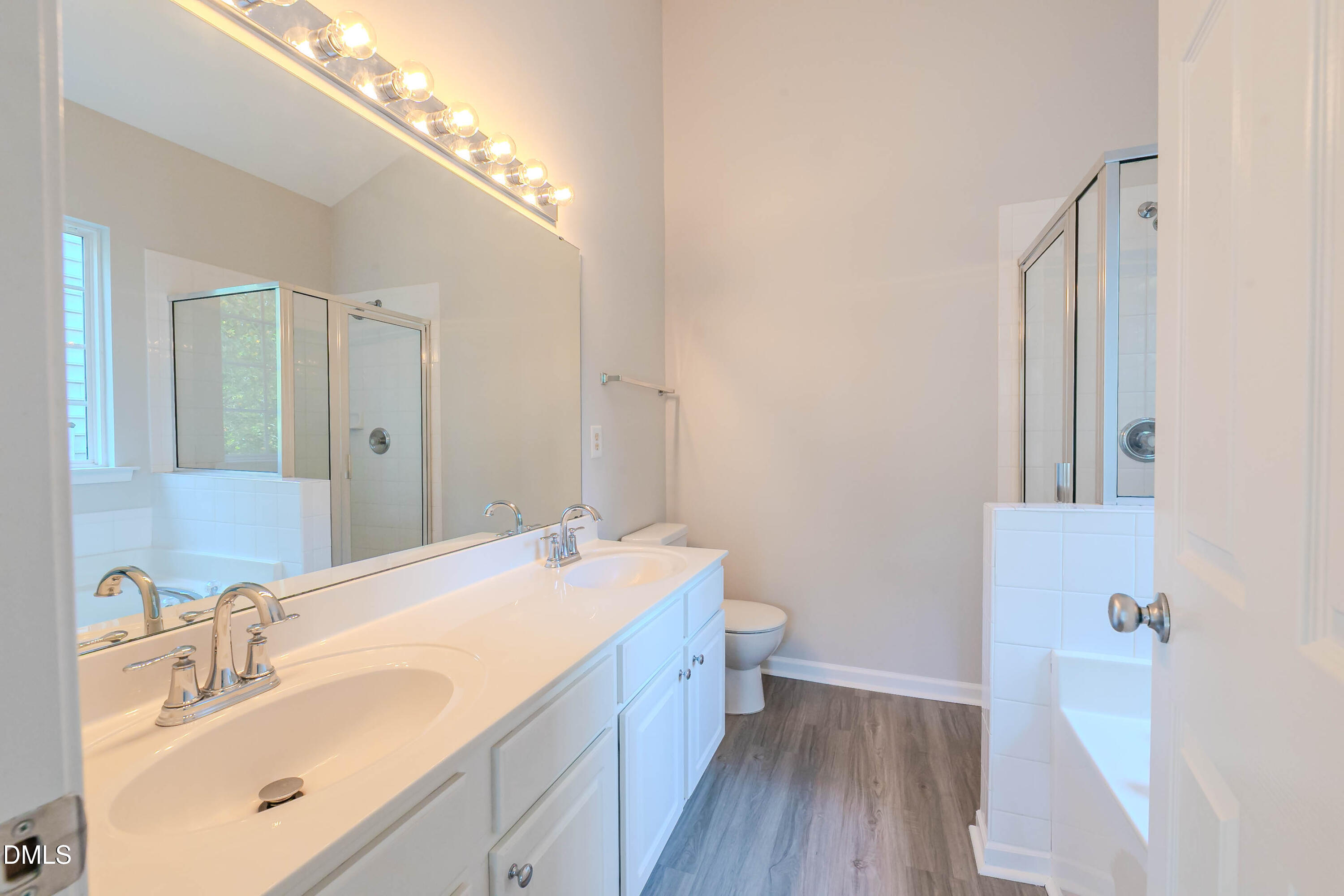 1014 Red Hat Lane Property Photo 20