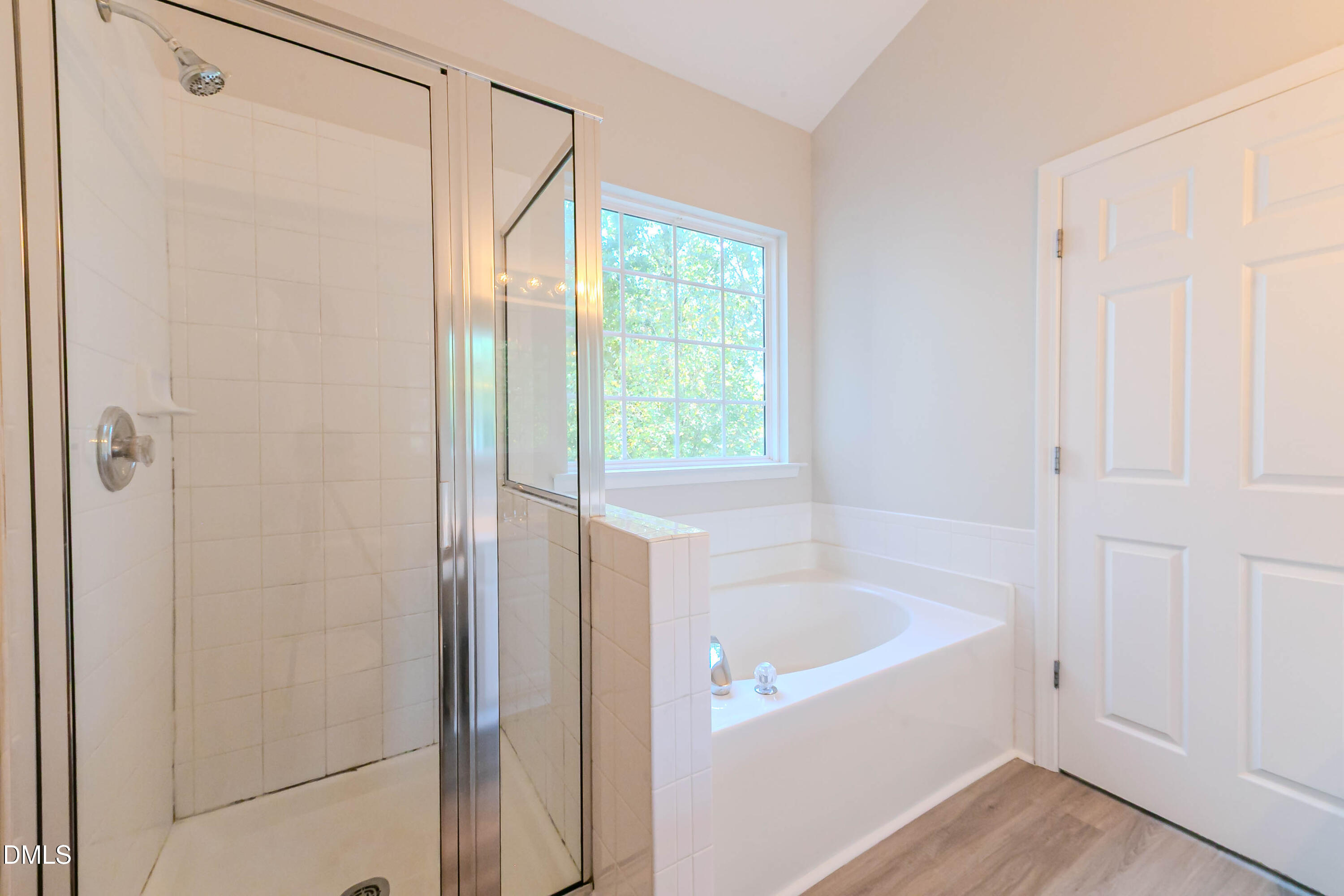 1014 Red Hat Lane Property Photo 22