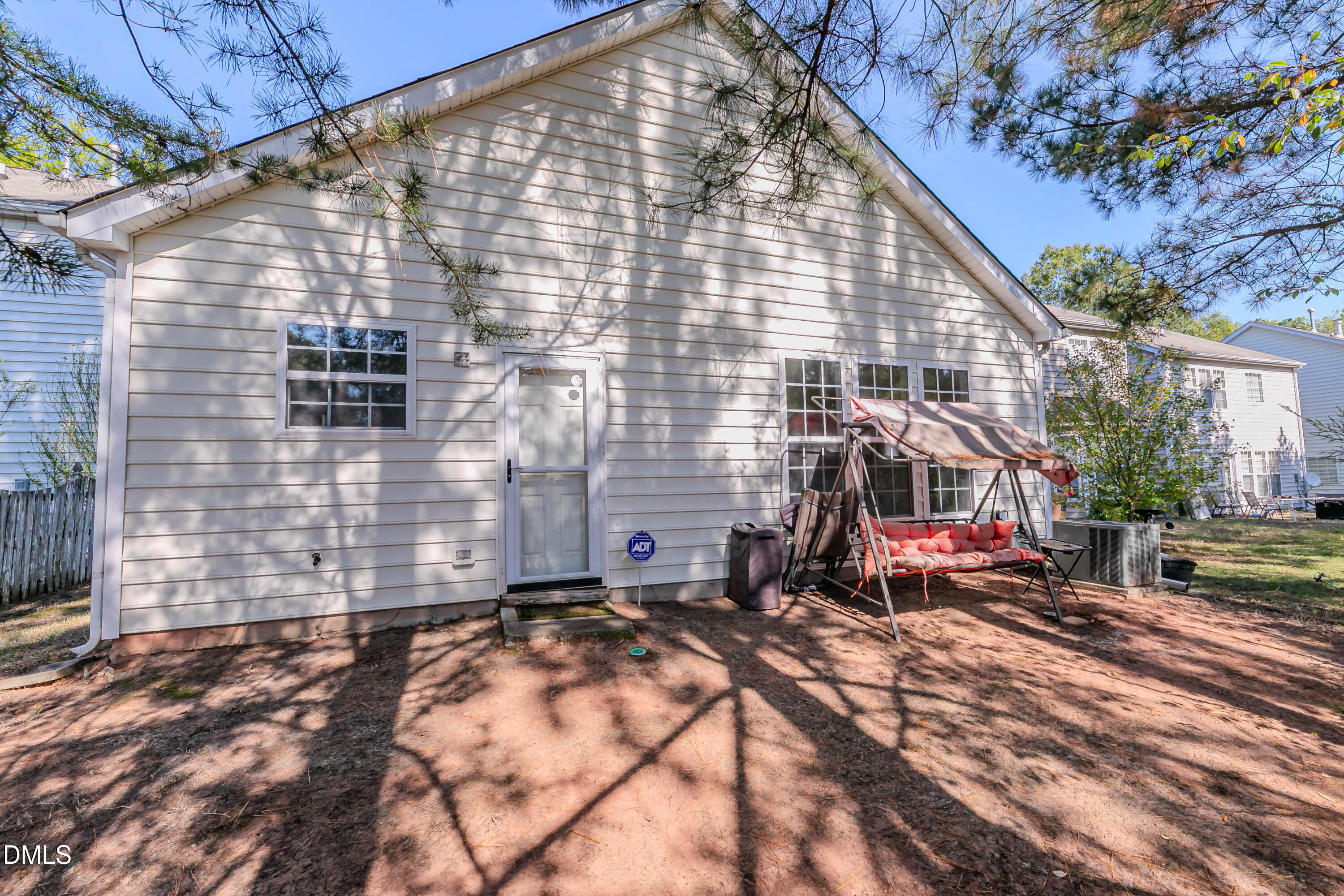 1014 Red Hat Lane Property Photo 29