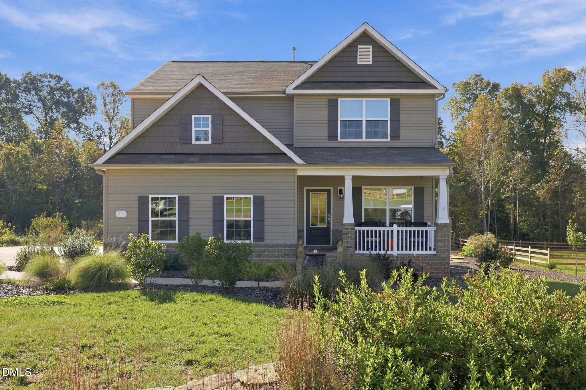 1422 Reading Court Property Photo 1