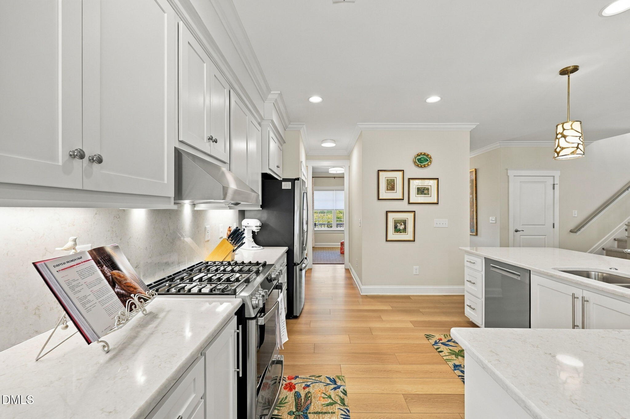 1422 Reading Court Property Photo 12