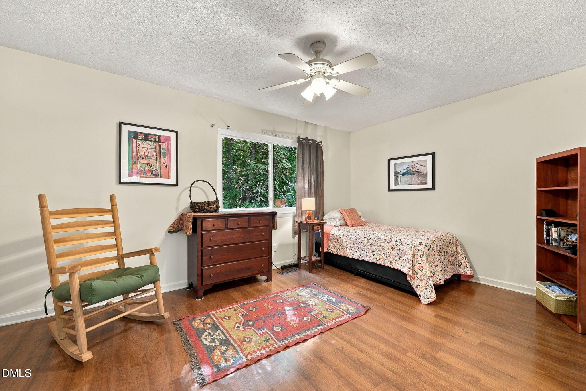 220 Elizabeth Street Property Photo 14