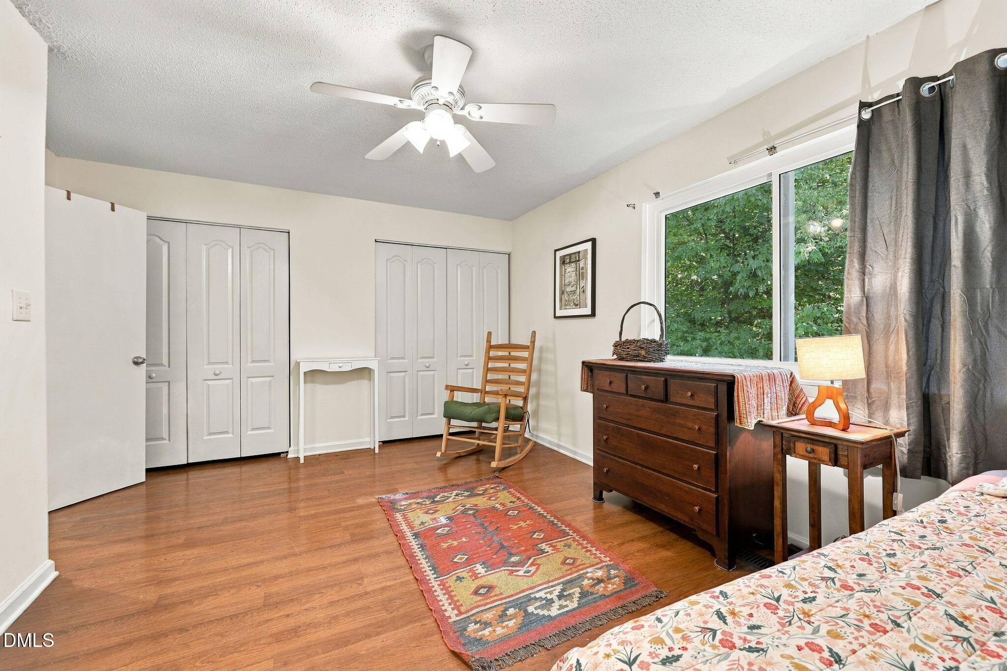 220 Elizabeth Street Property Photo 15
