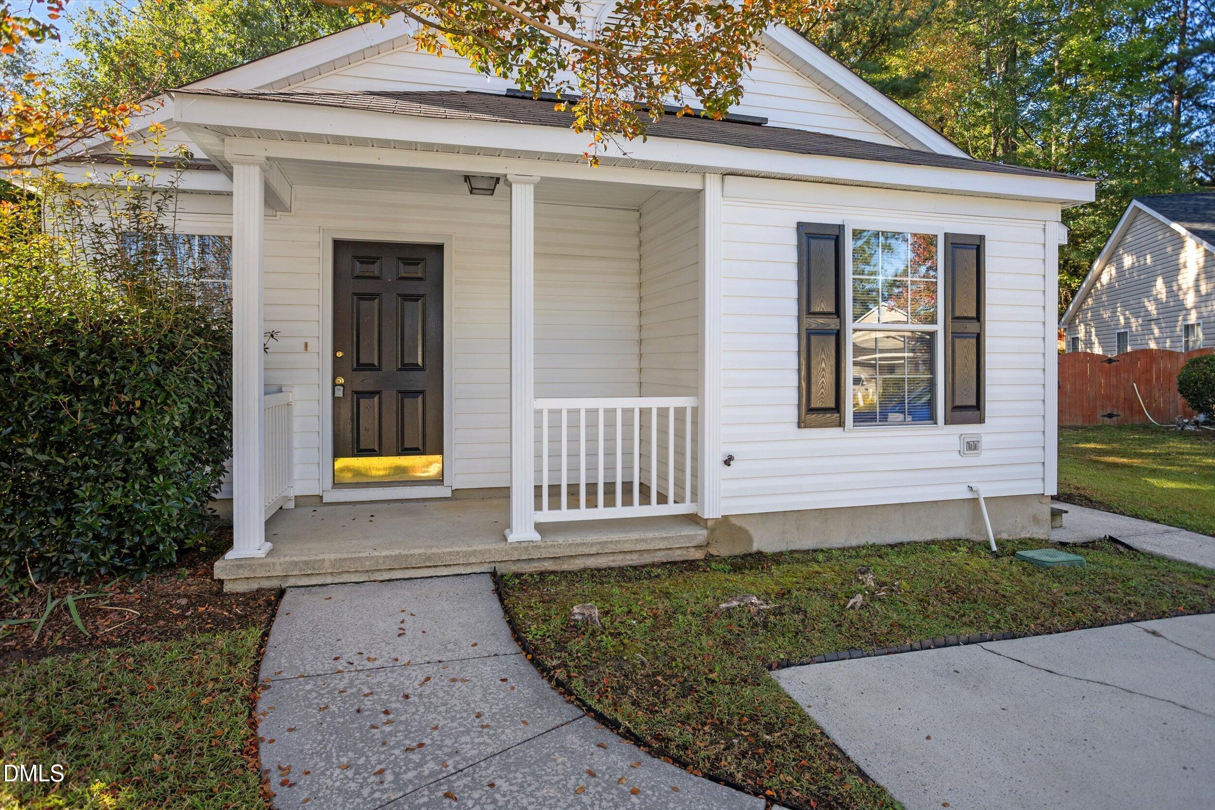 104 Lazy Days Court Property Photo 4