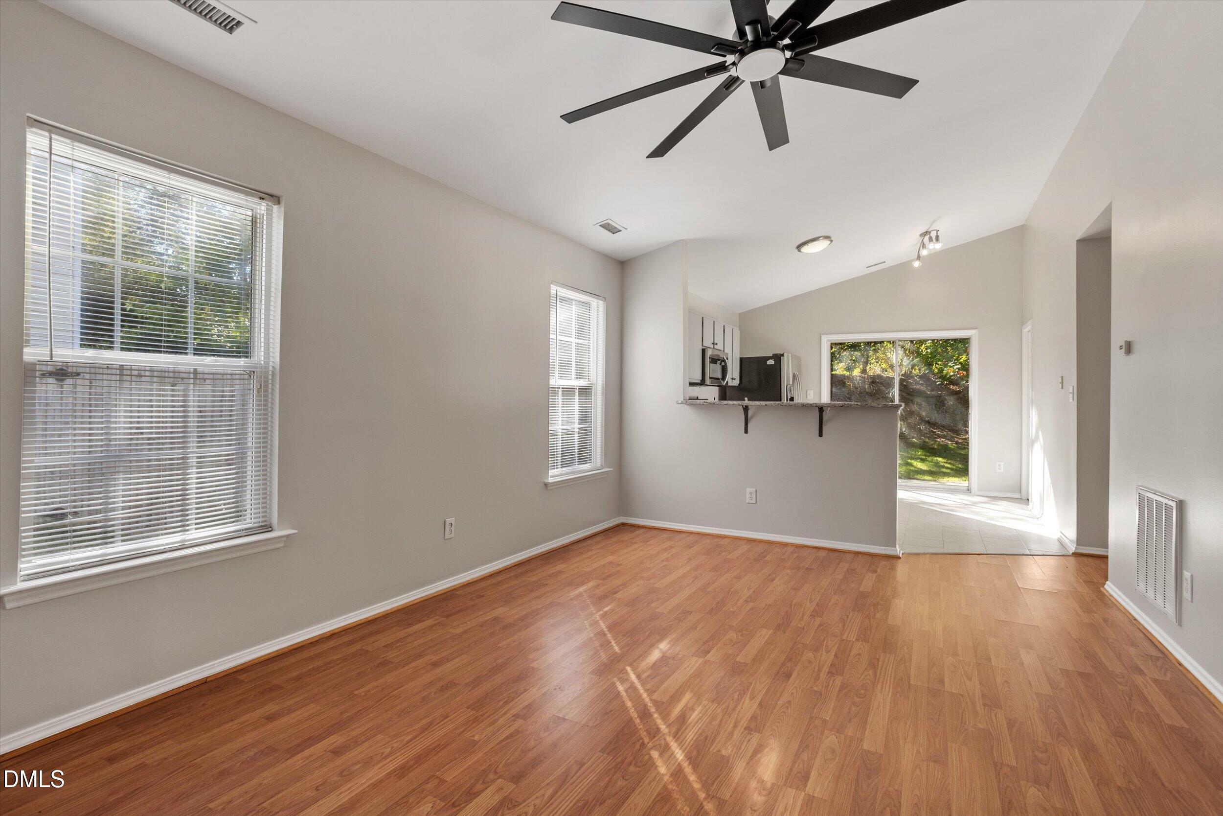 104 Lazy Days Court Property Photo 10