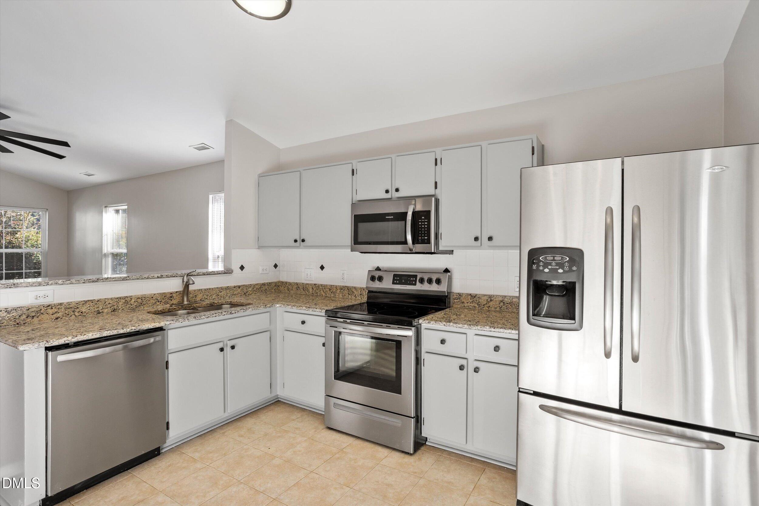 104 Lazy Days Court Property Photo 16