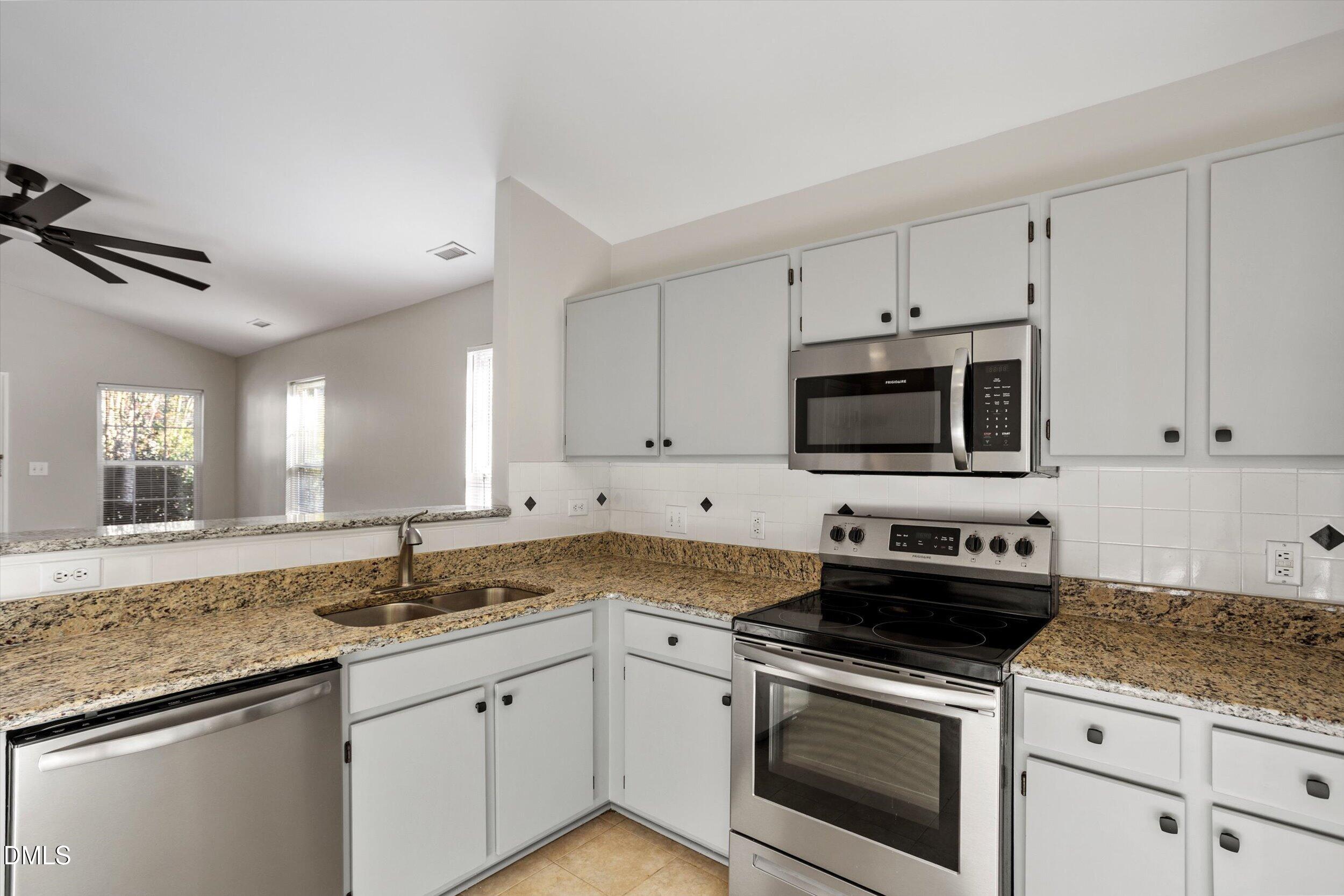 104 Lazy Days Court Property Photo 17