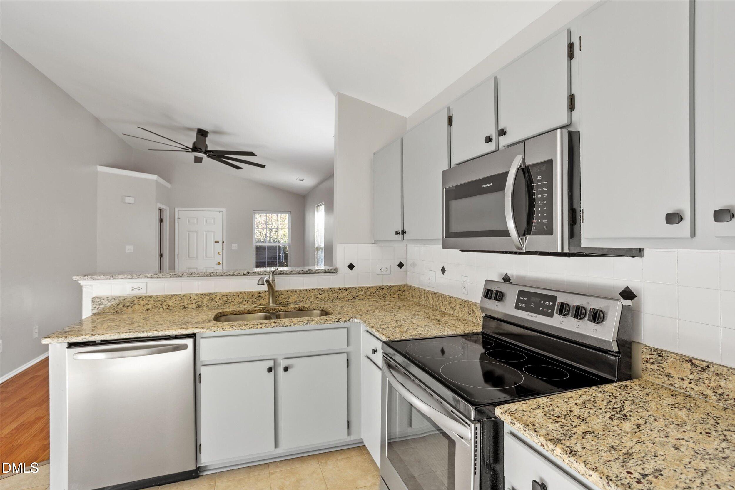 104 Lazy Days Court Property Photo 18