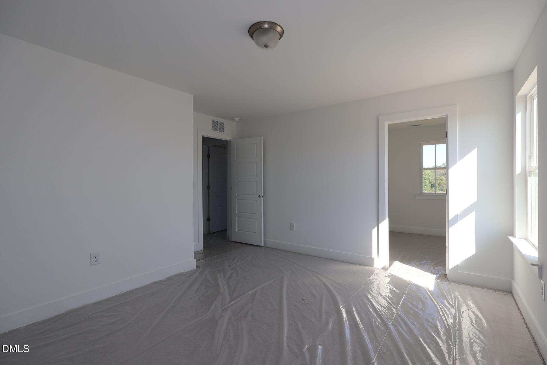 22 Madison Grove Lane Property Photo 10