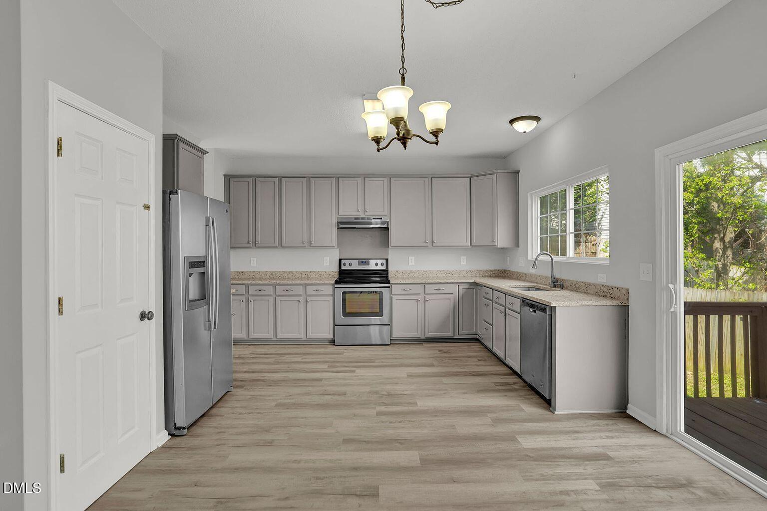 209 Kellerhis Drive Property Photo 6
