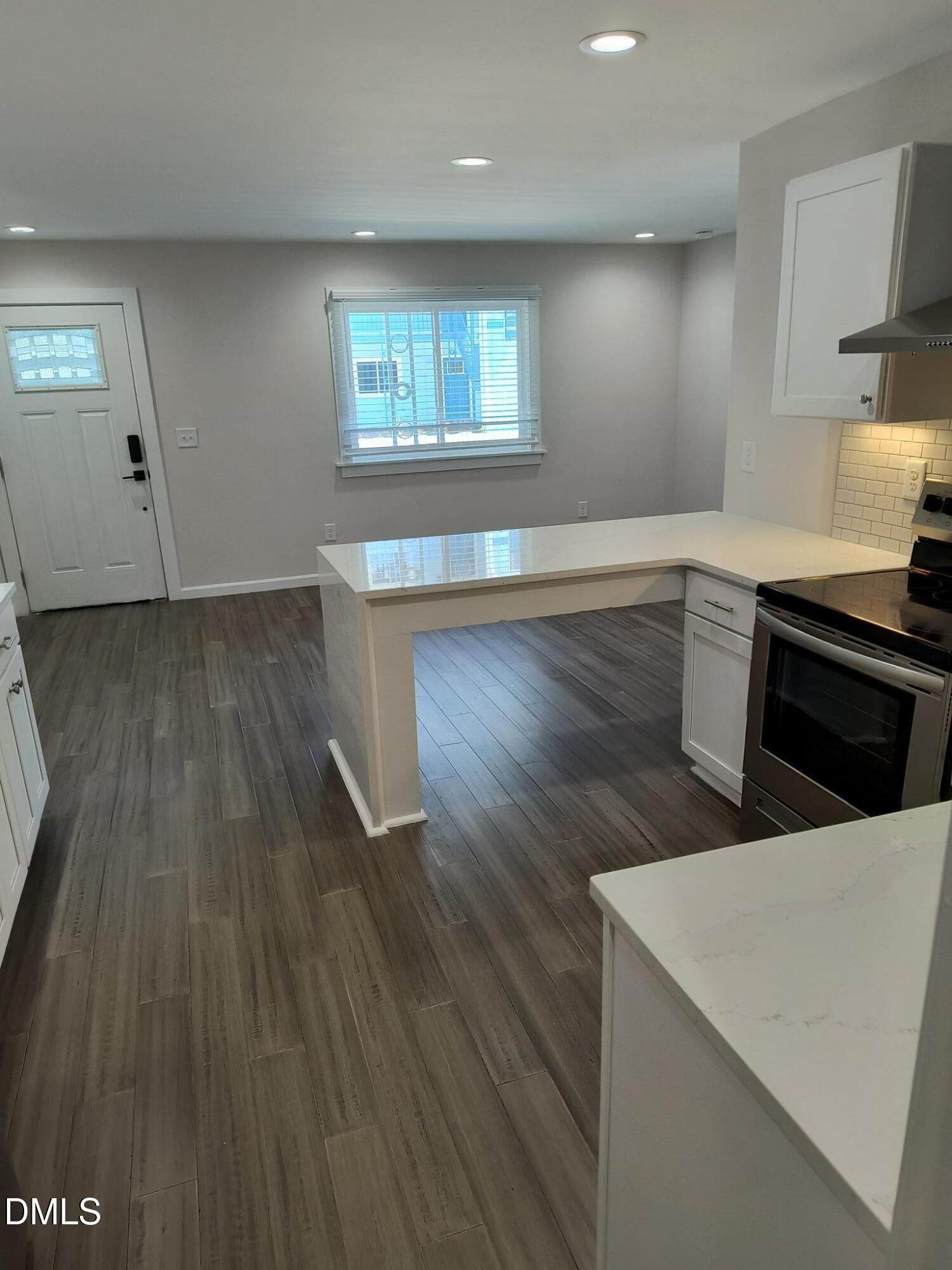 1309 Hudson Avenue Property Photo 17