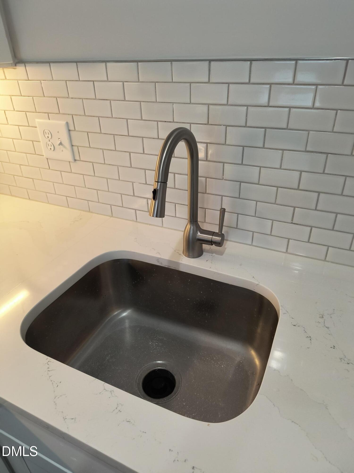 1309 Hudson Avenue Property Photo 18