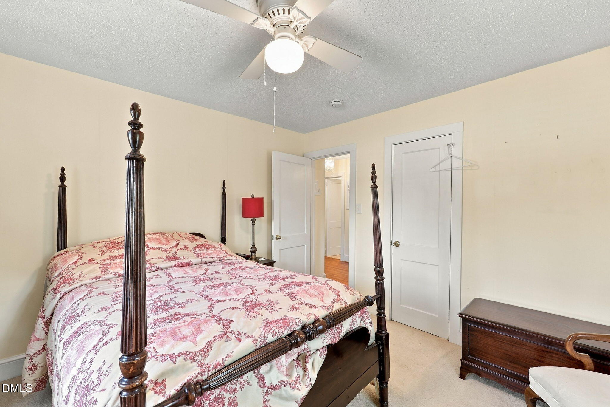 717 Tingen Road Property Photo 11