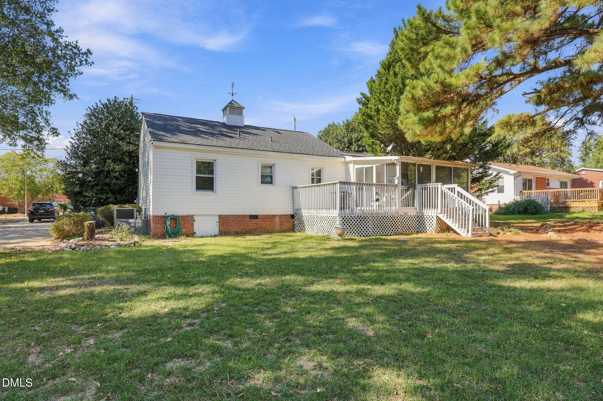 717 Tingen Road Property Photo 24