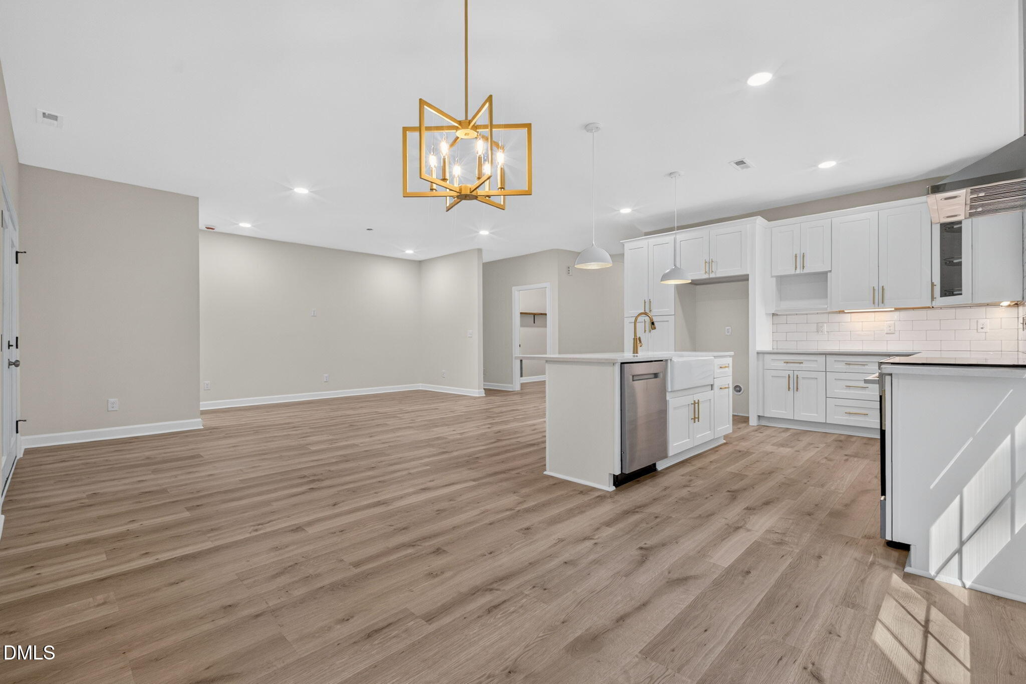 112 Horse Shoe Drive Property Photo 16