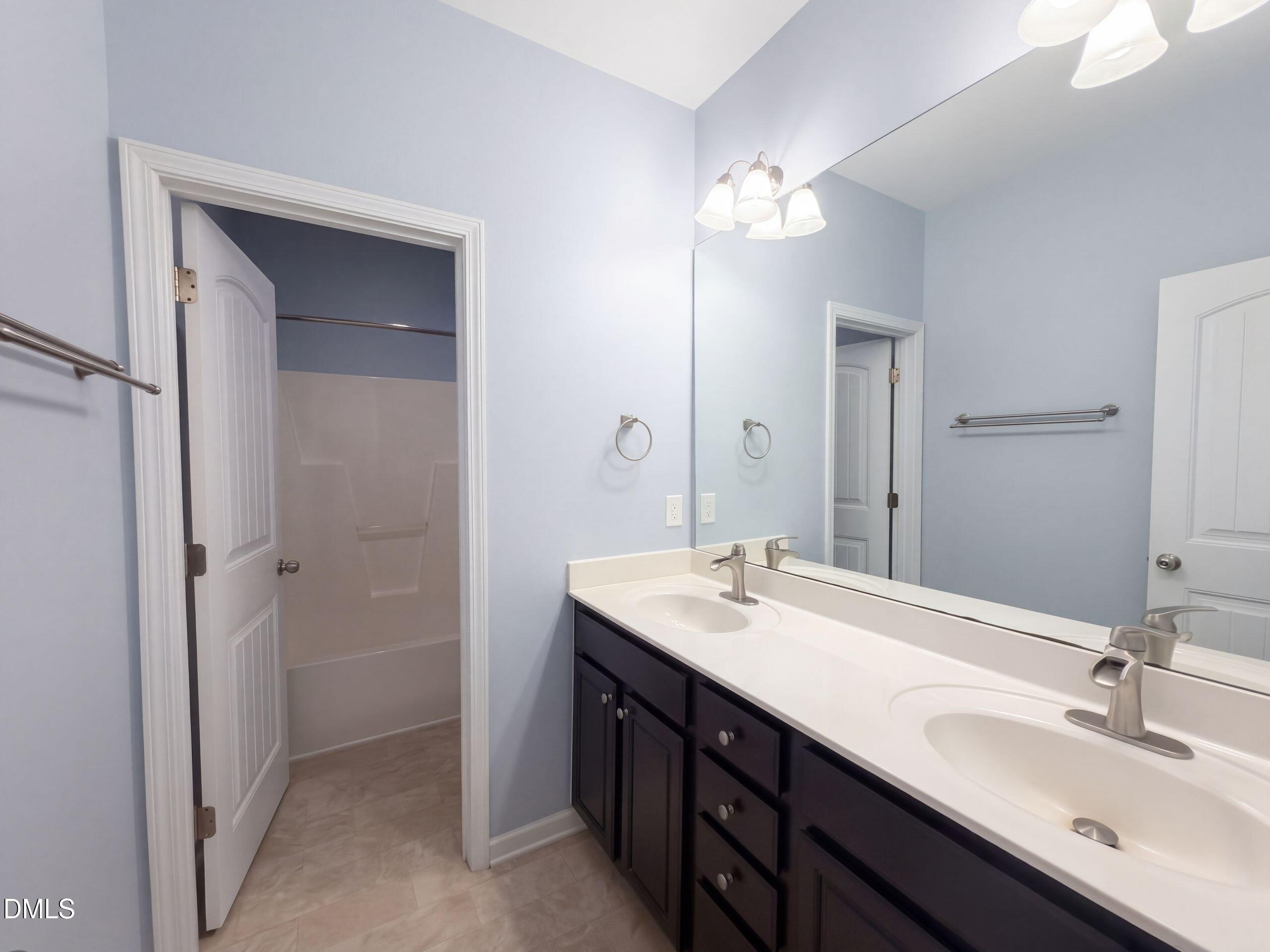 3109 Landing Falls Lane Property Photo 24