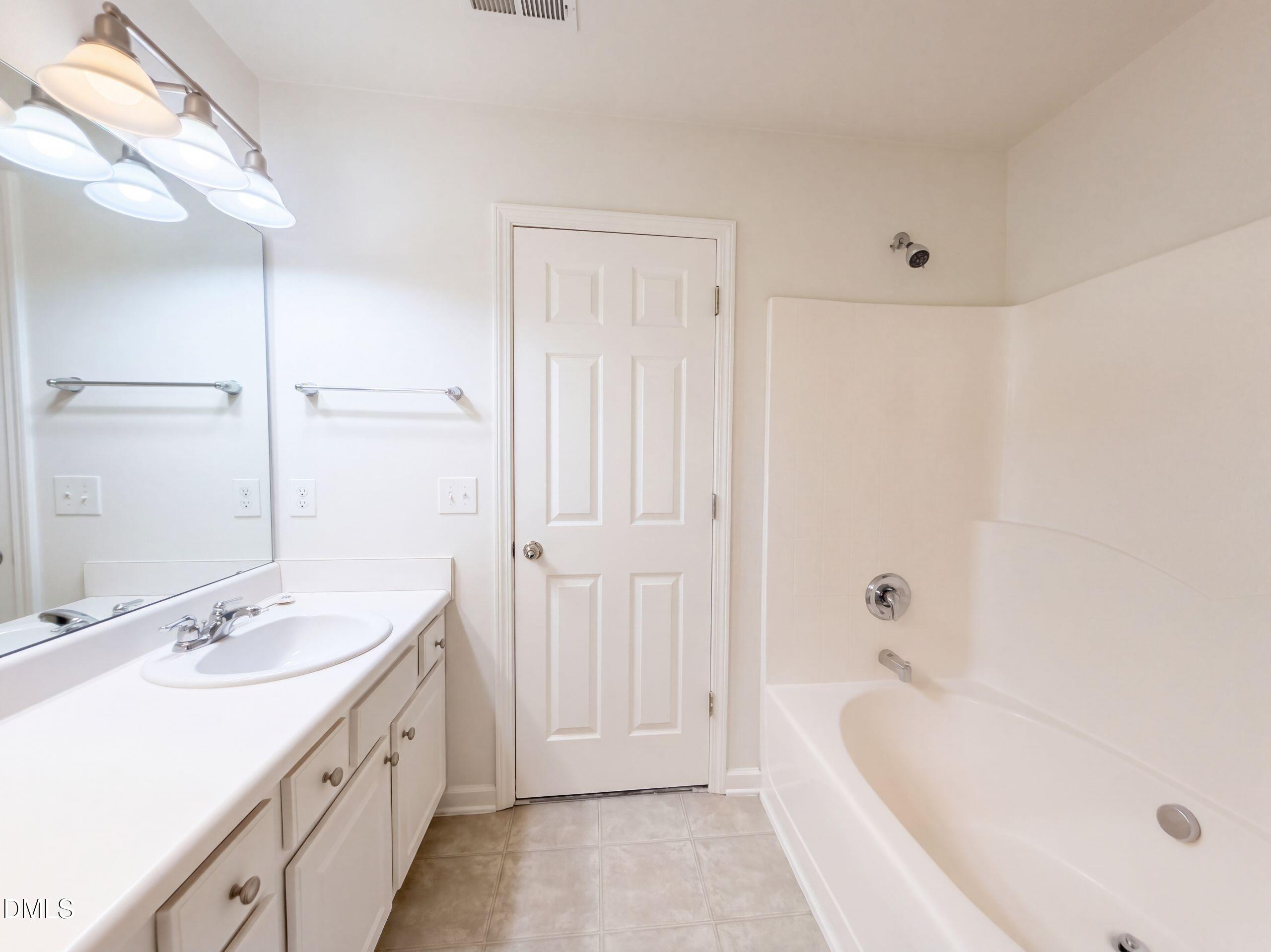4204 Camden Woods Court Property Photo 11