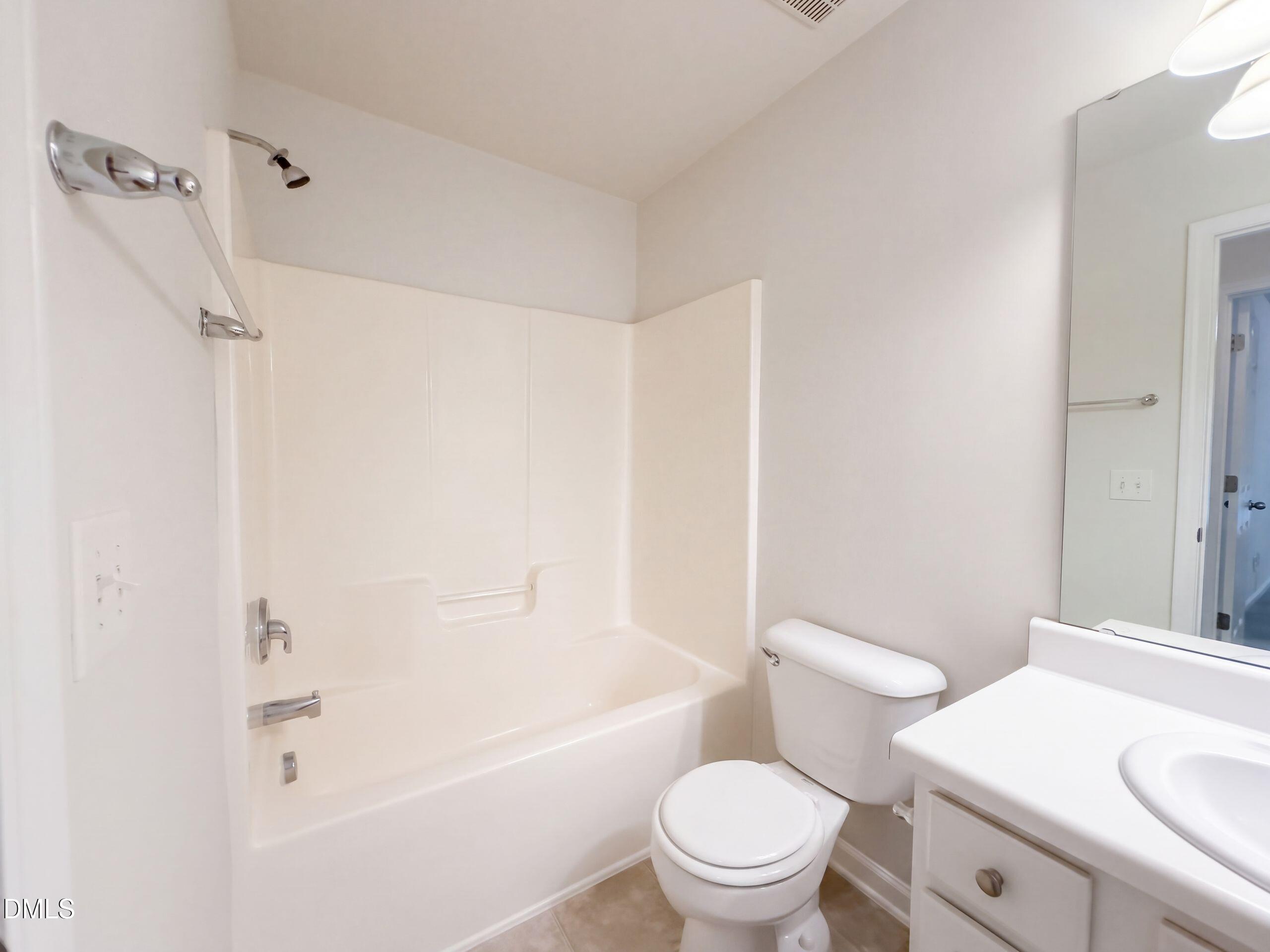 4204 Camden Woods Court Property Photo 16
