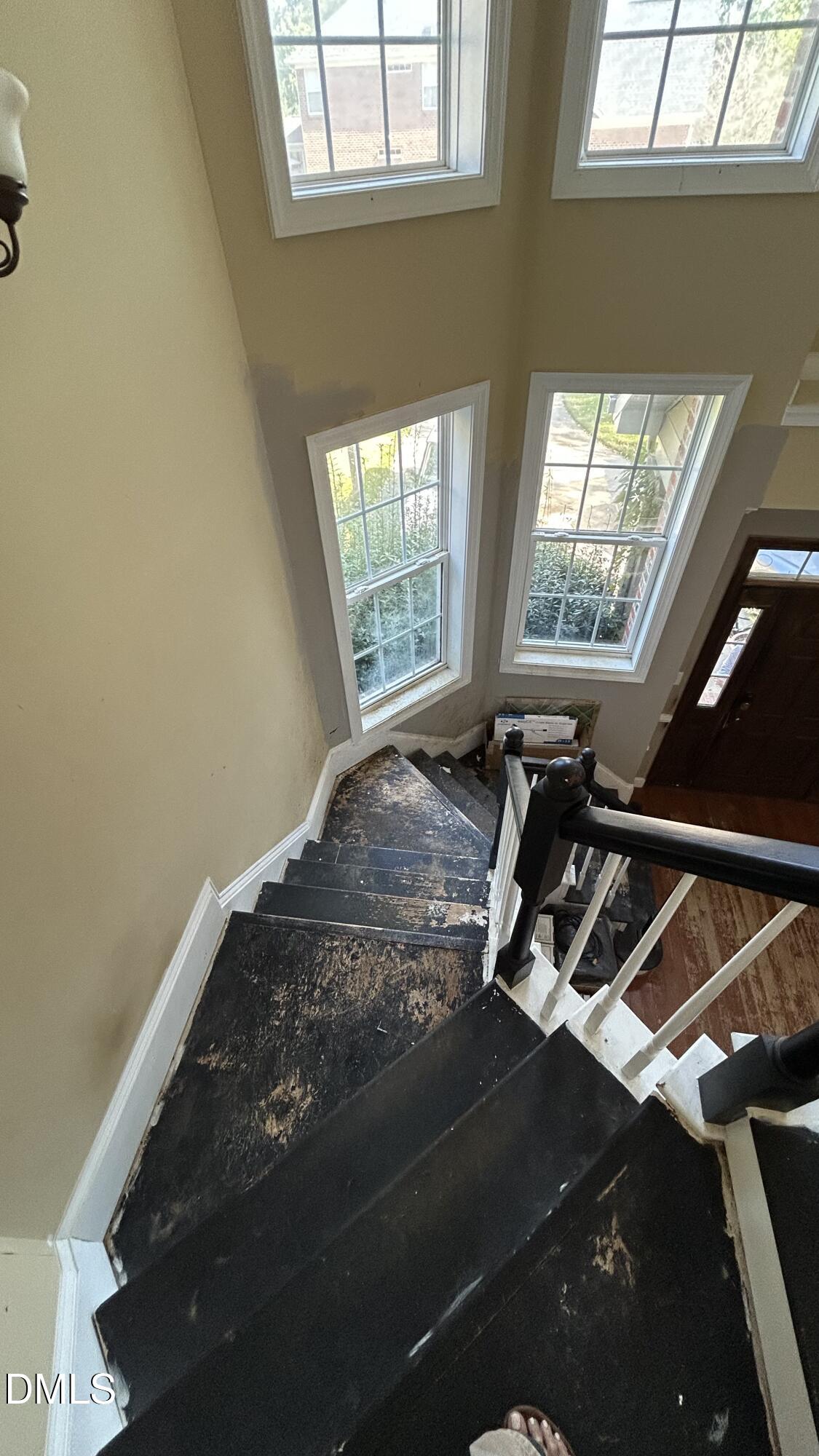 3021 Osterley Street Property Photo 3