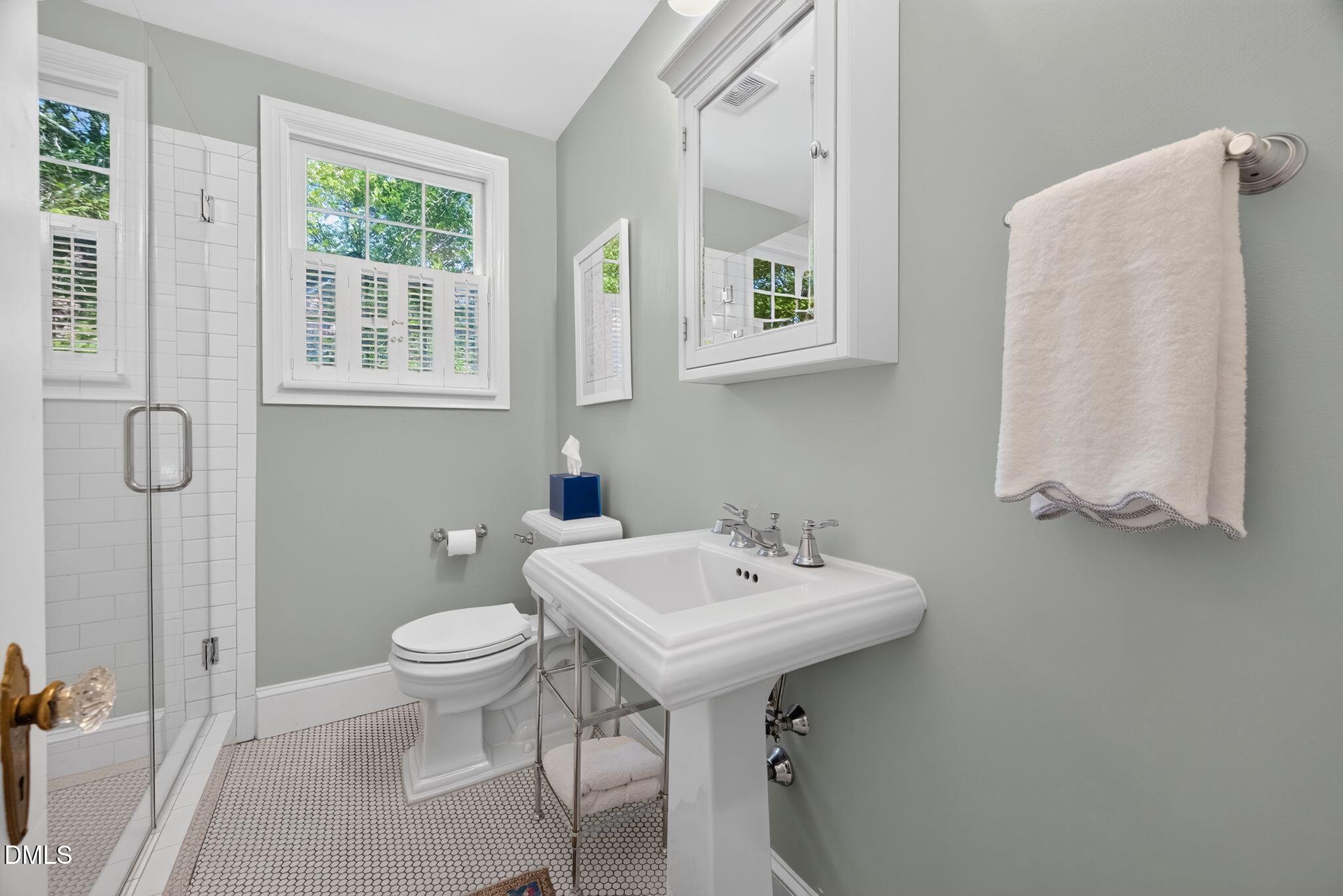 201 Shepherd Street Property Photo 18