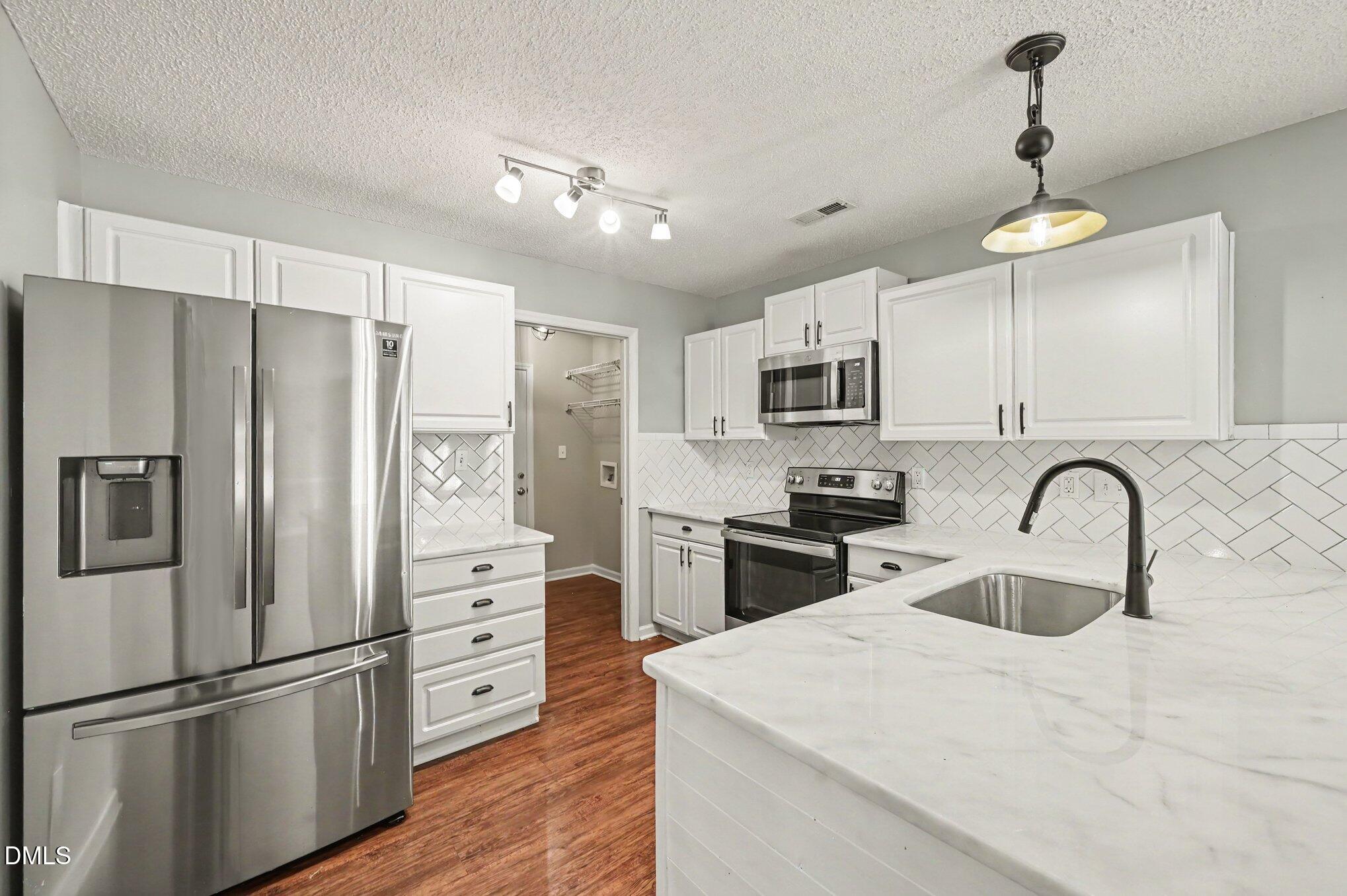 3103 Broomsedge Way Property Photo 20
