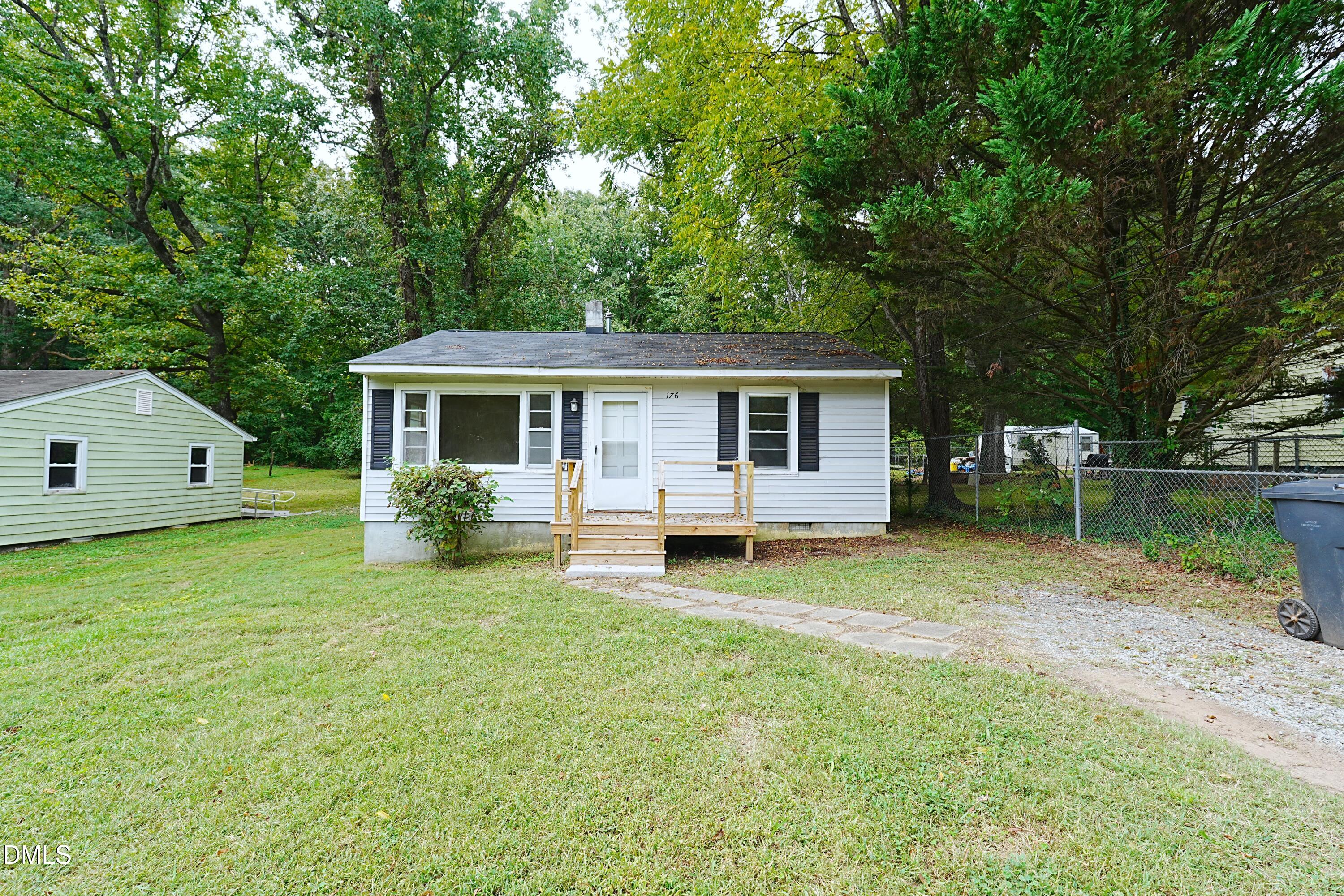 176 Torain Street Property Photo 1