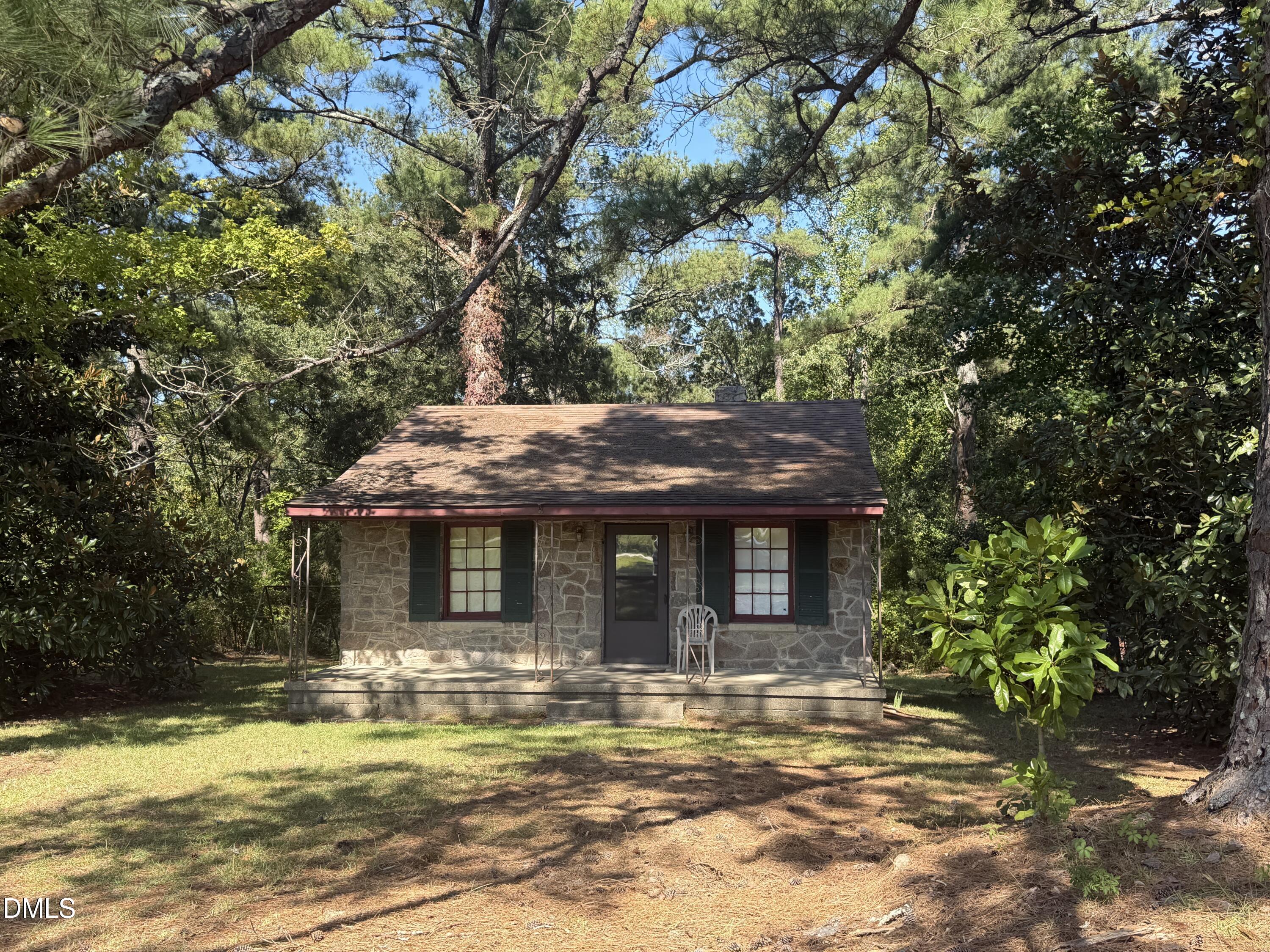 5625 Fixit Shop Road Property Photo 2
