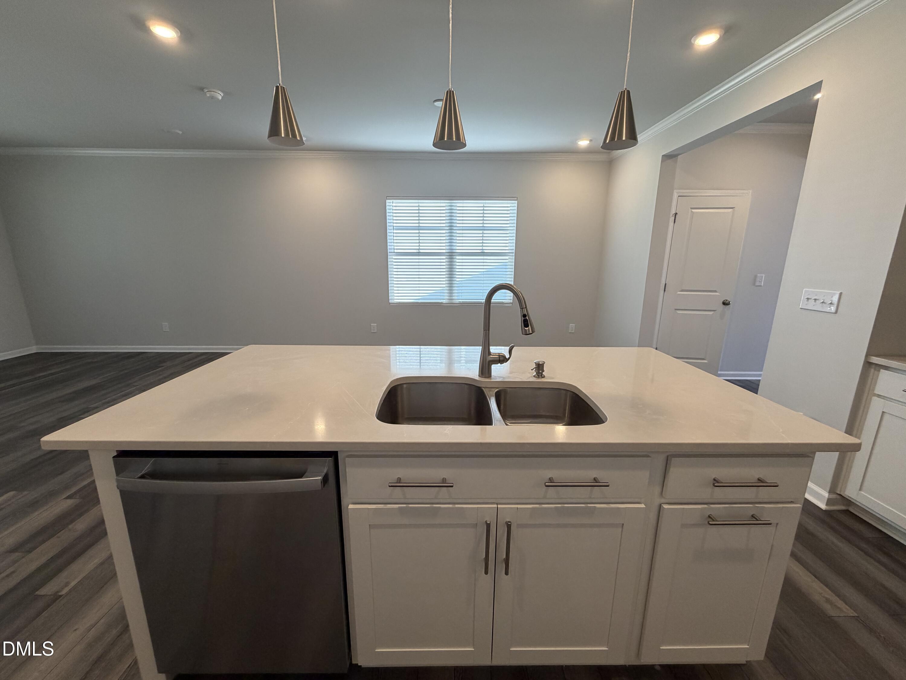 2405 Tobacco Root Drive Property Photo 11