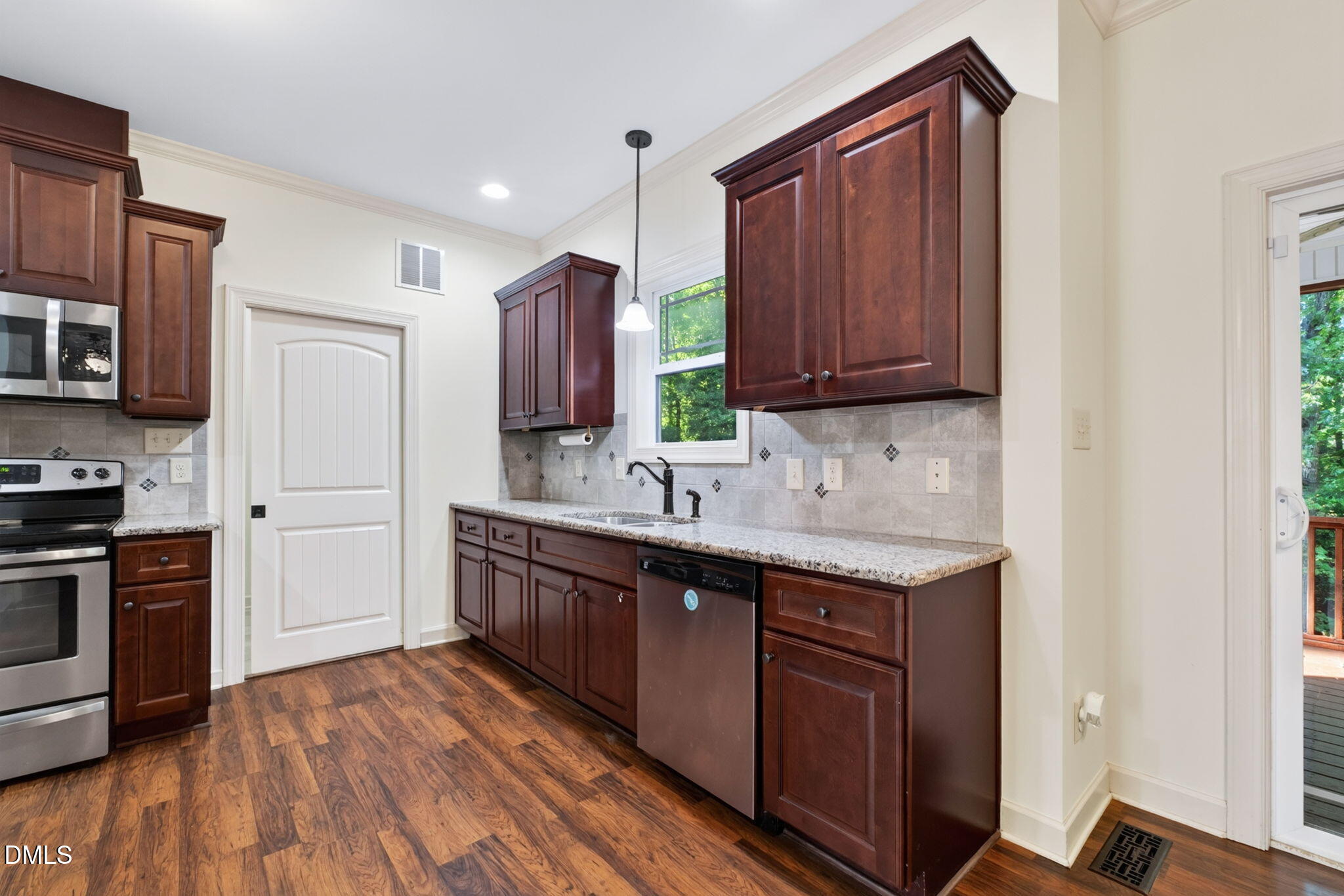 9232 Carley Circle Property Photo 18