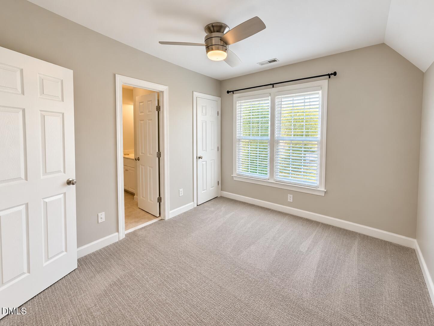 7904 Pine Timber Drive Property Photo 14