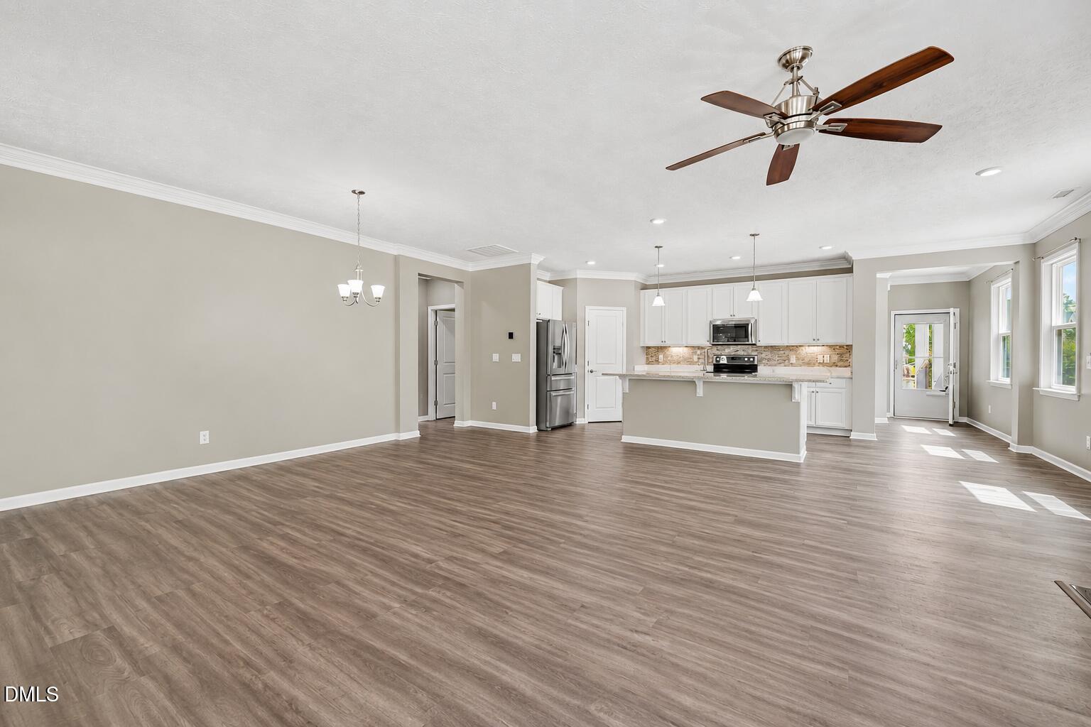 3049 Willow Ranch Drive Property Photo 9