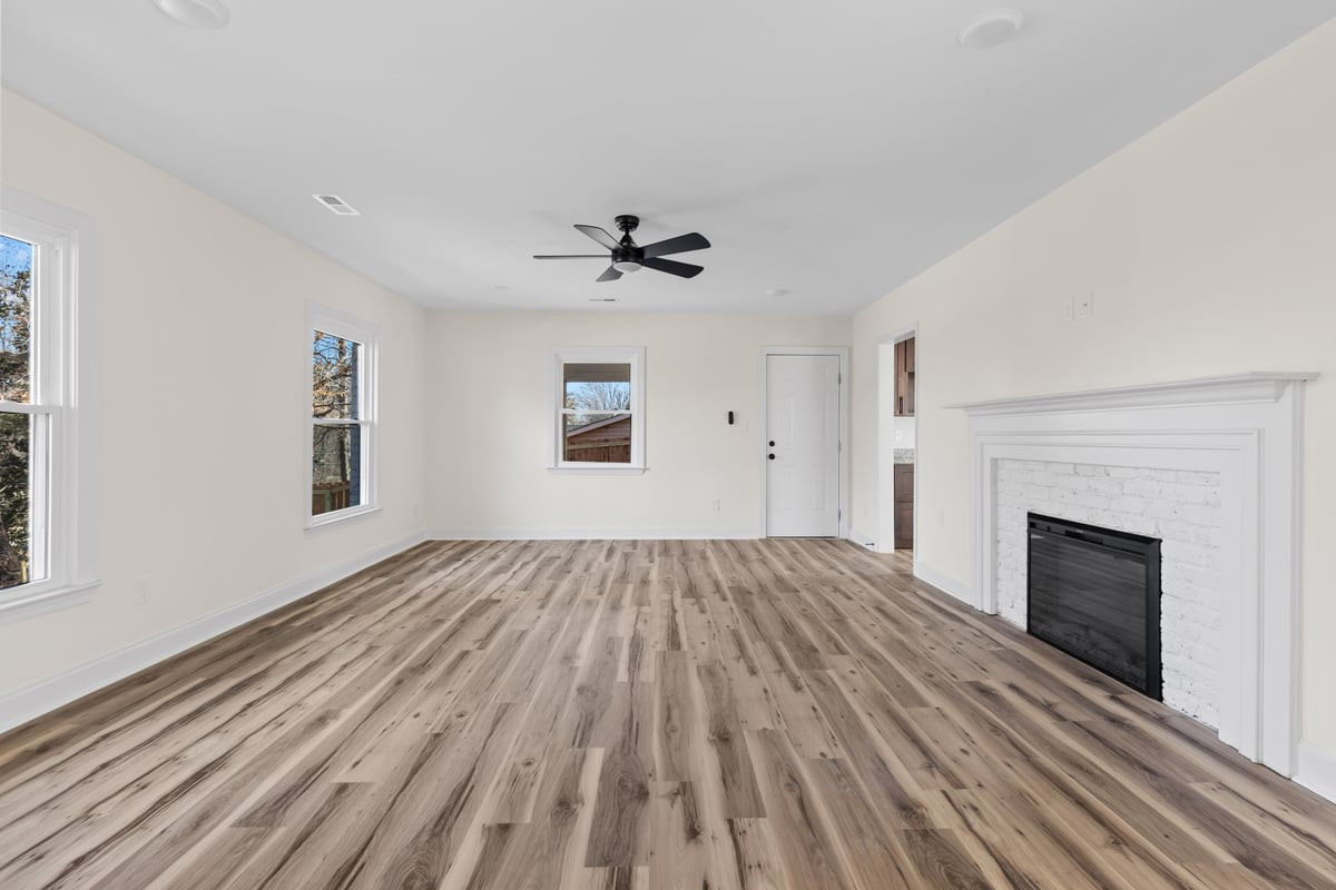 1009 Benjamin Parkway Property Photo 14